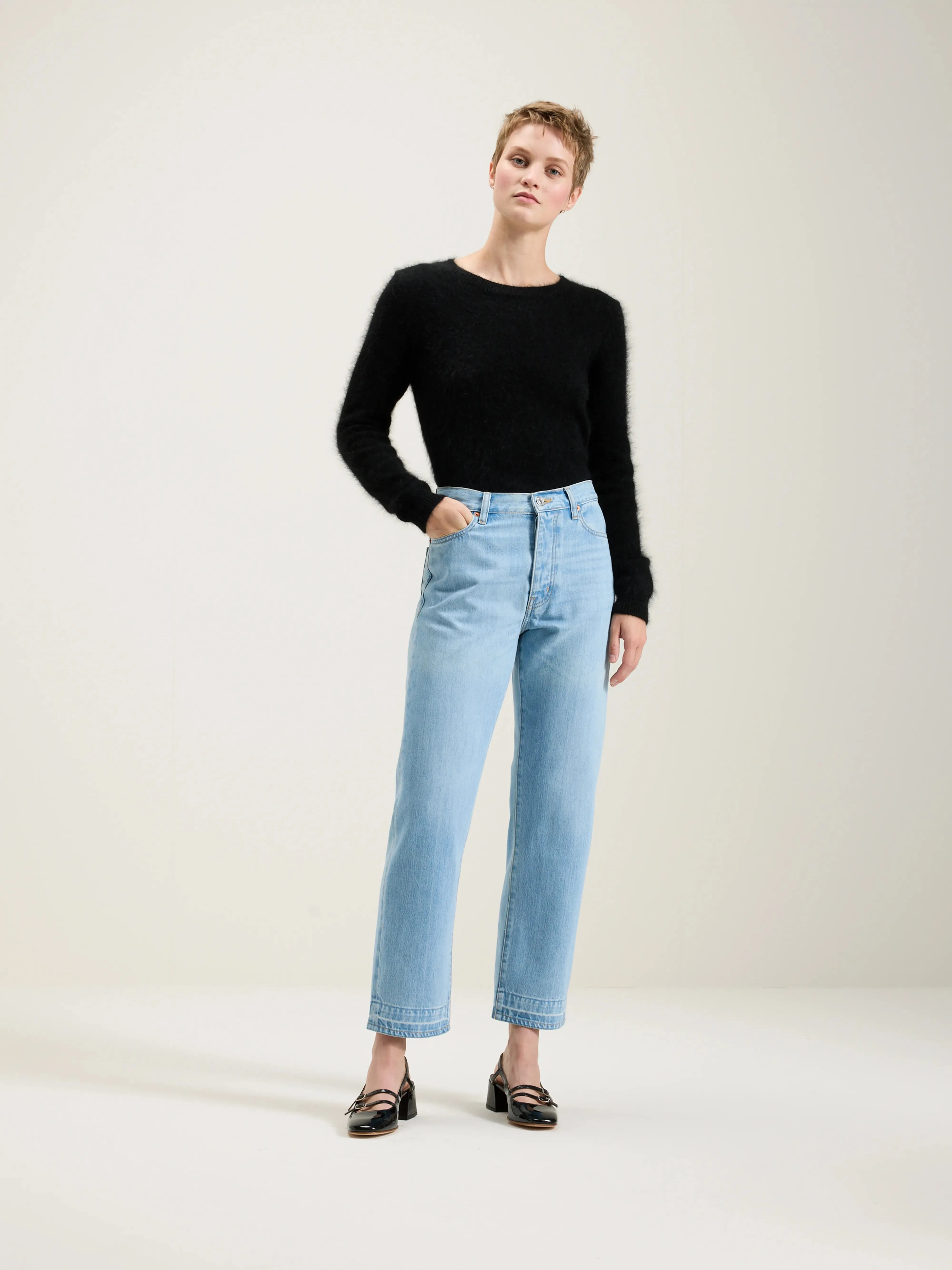 Denim N. 34 regular jeans (242 / W / USED LT BLUE) sold by Bellrose product image thumbnail 2