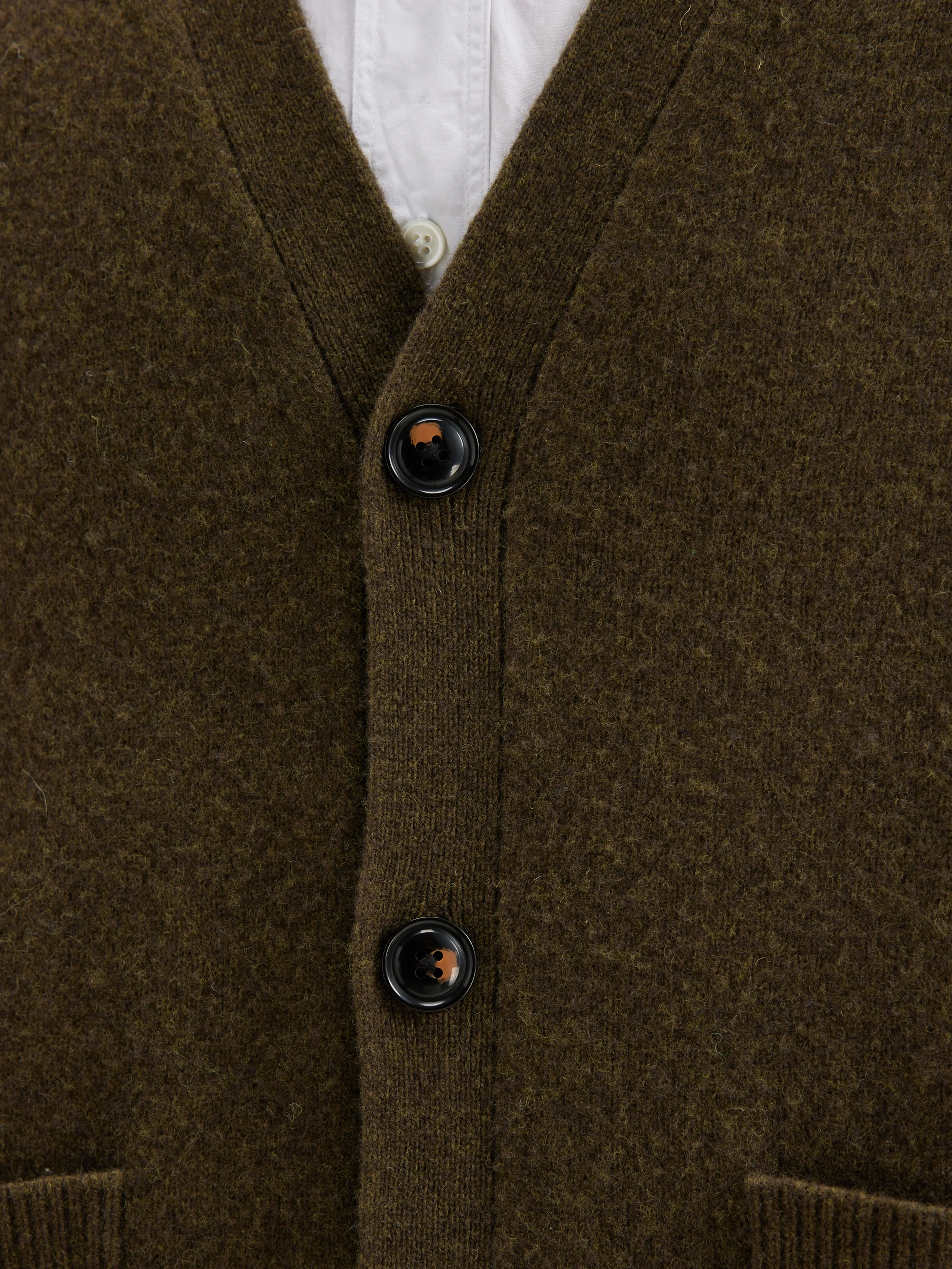 Geican v-neck cardigan (242 / M / MILITARY) sold by Bellrose product image thumbnail 5