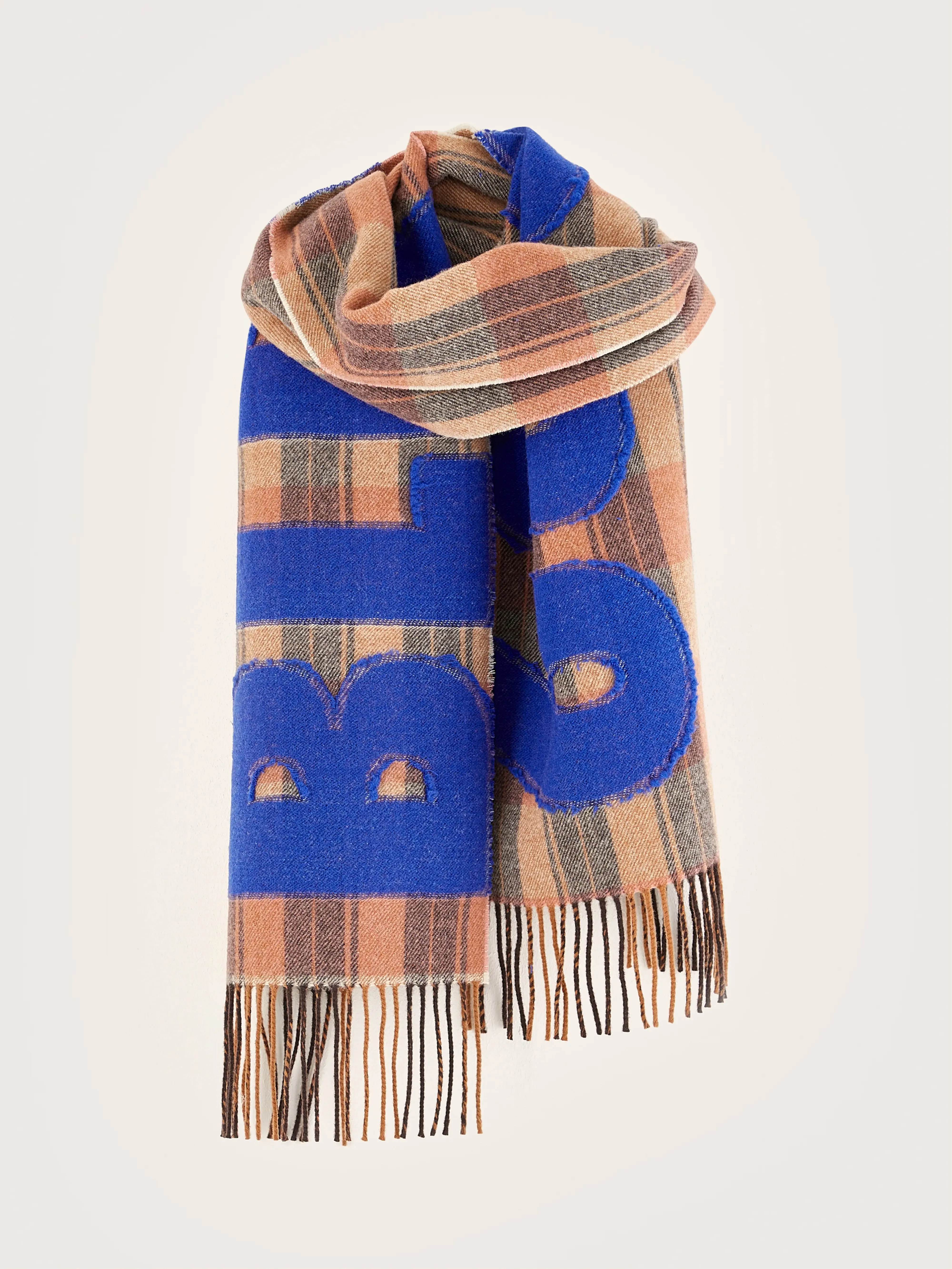 Mut tartan scarf (242 / W / DISPLAY A) sold by Bellrose product image thumbnail 3