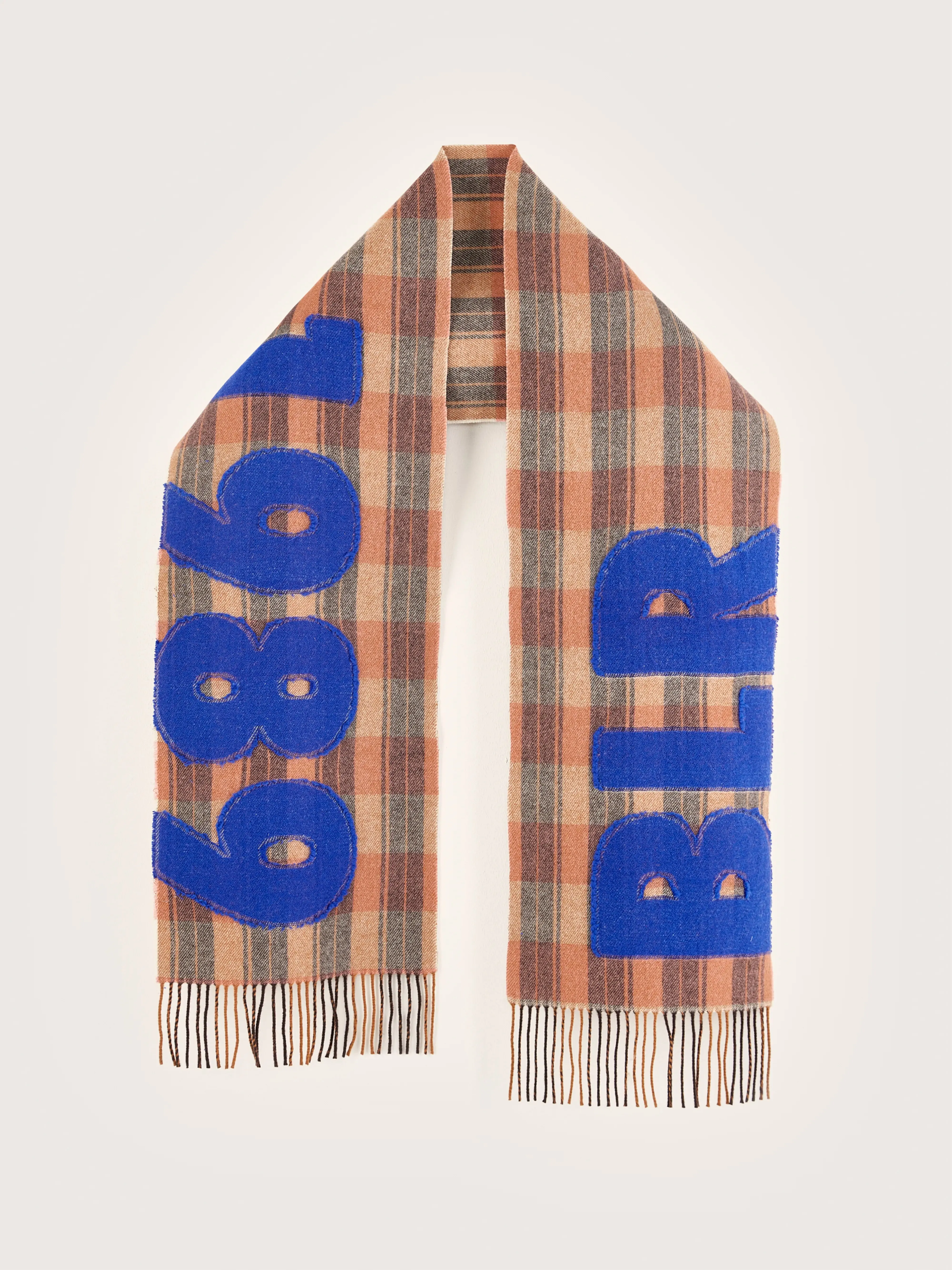 Mut tartan scarf (242 / W / DISPLAY A) sold by Bellrose product image thumbnail 2