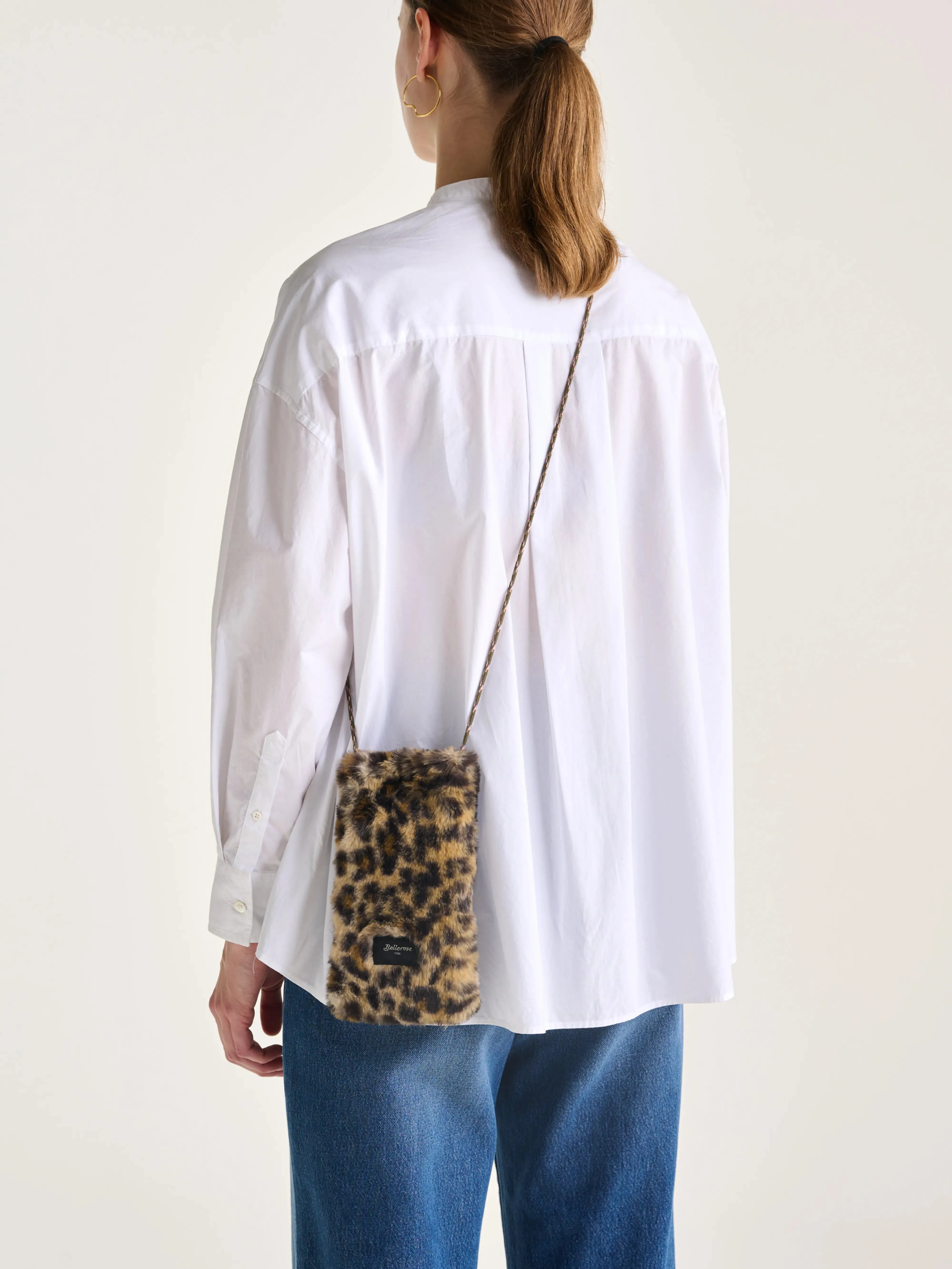 Halani phone bag (242 / W / DISPLAY A) sold by Bellrose product image thumbnail 3