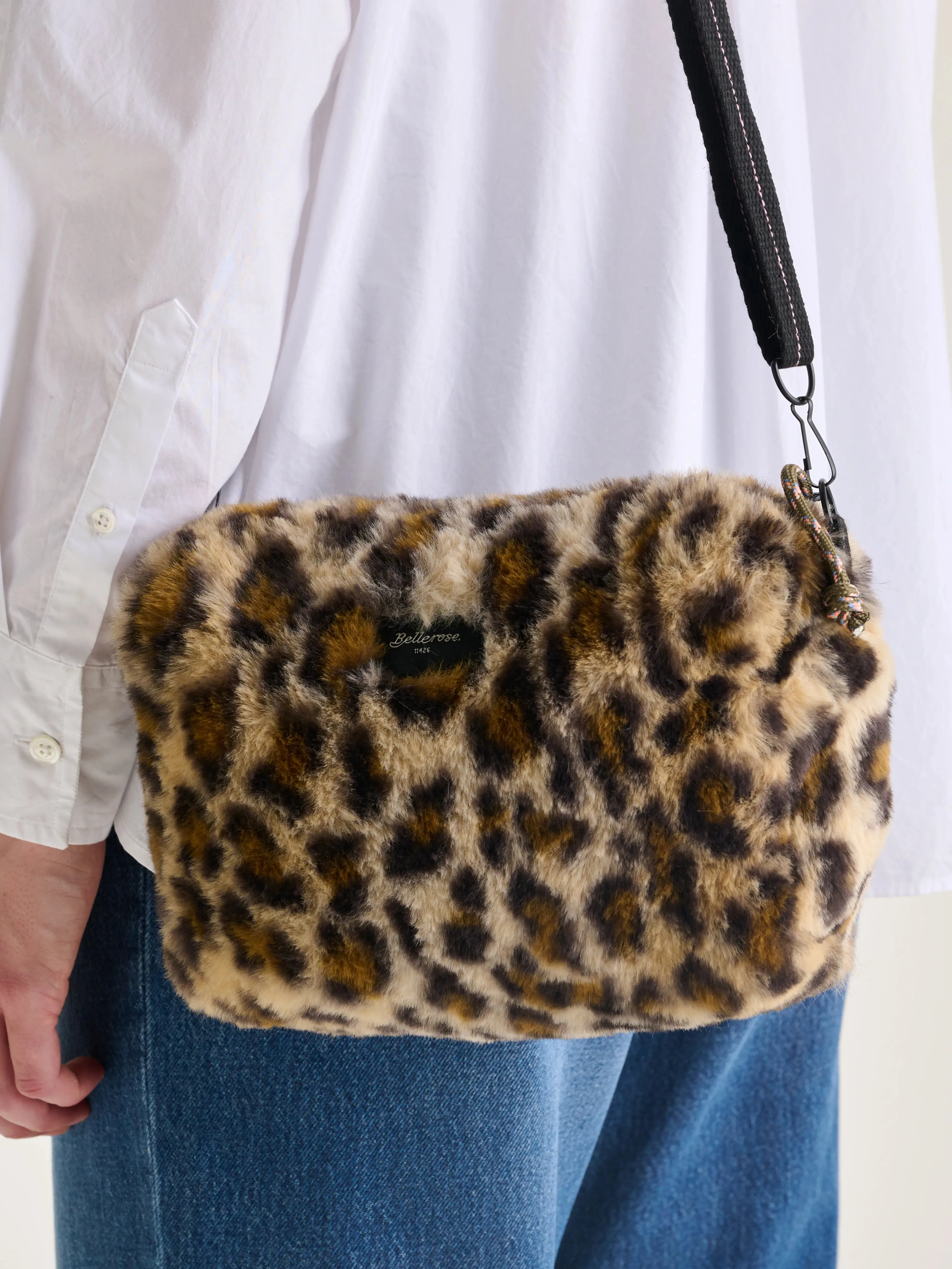 Hanomy zip-top bag (242 / W / DISPLAY A) sold by Bellrose product image thumbnail 3