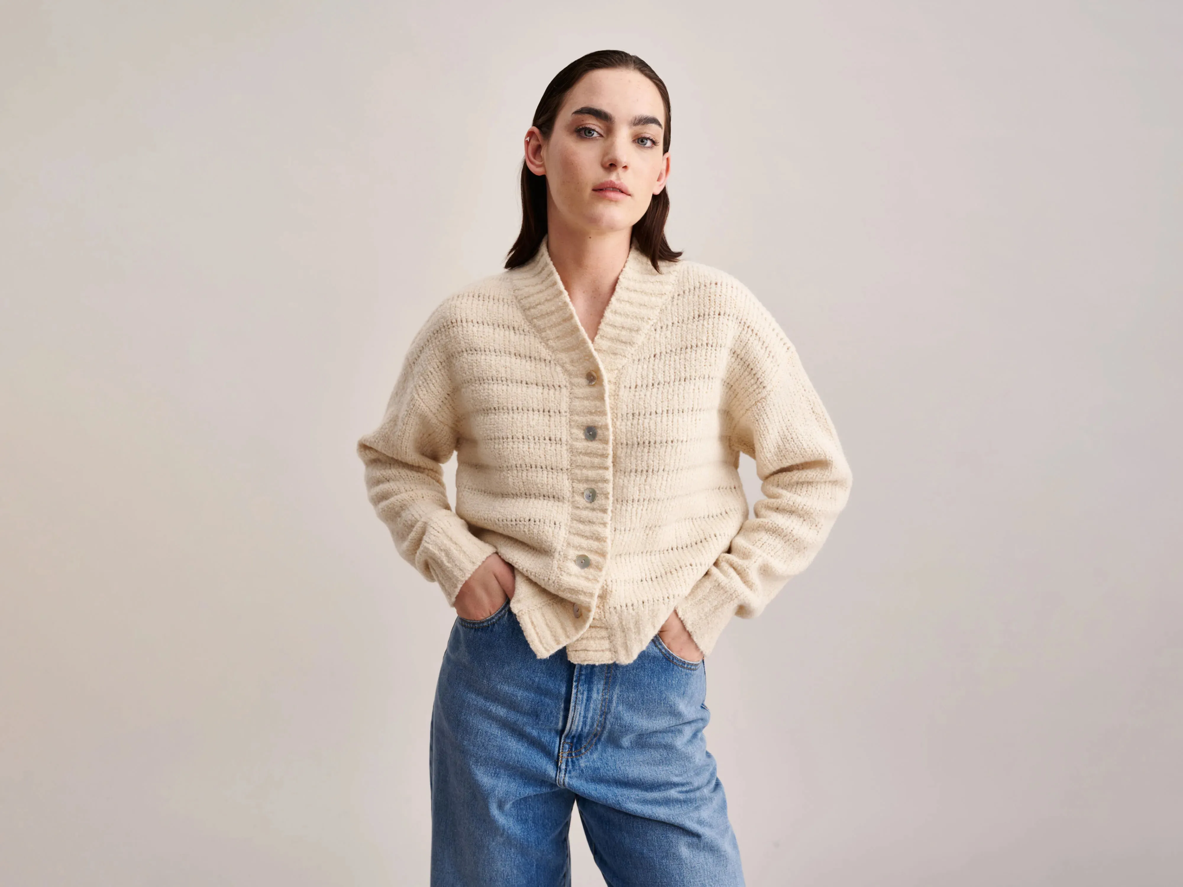 Gyel Cardigan (232 / W / IVORY) sold by Bellrose