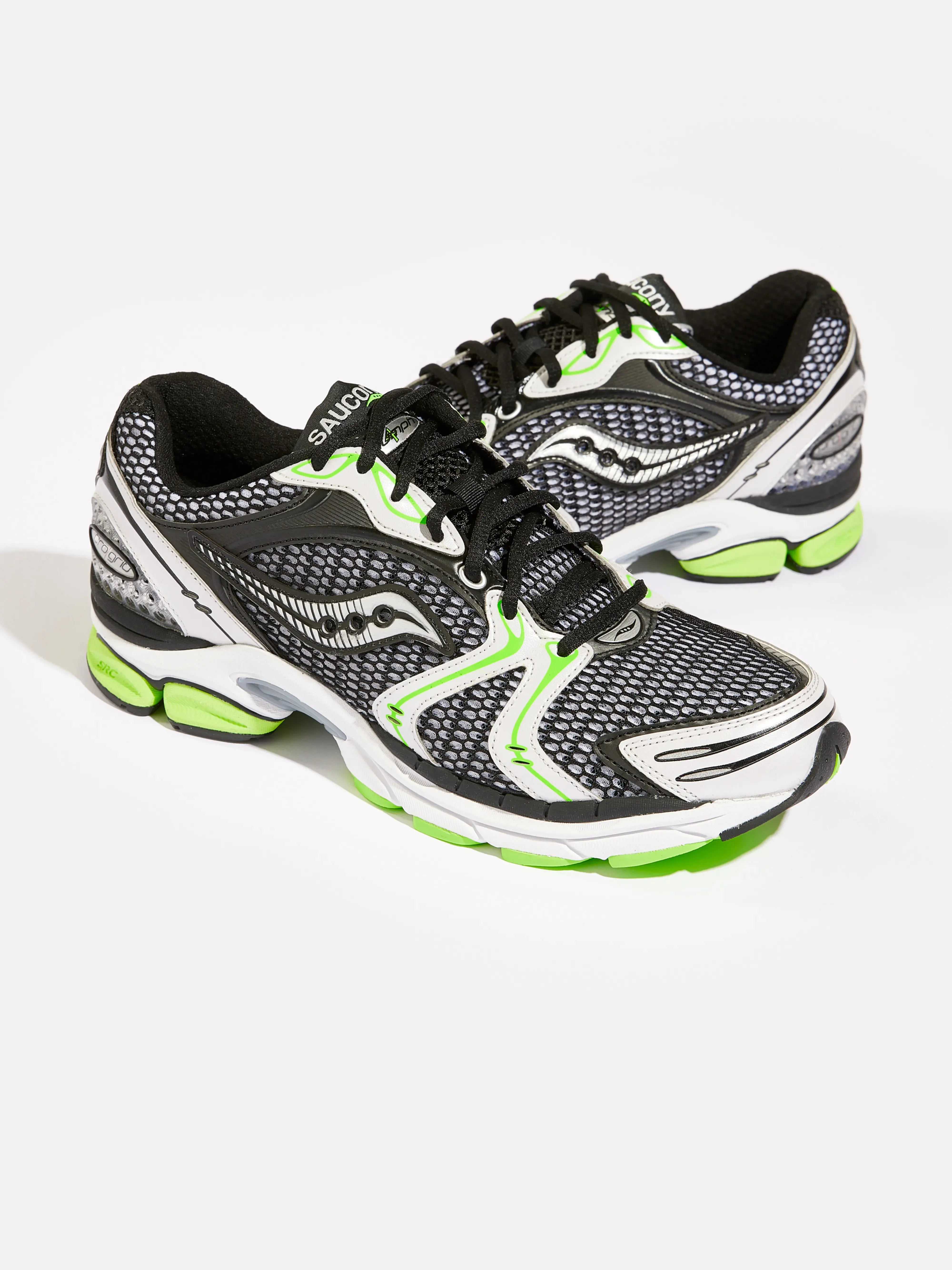 Progrid Triumph 4 For Men (232 / M / BLACK) sold by Bellrose product image thumbnail 3