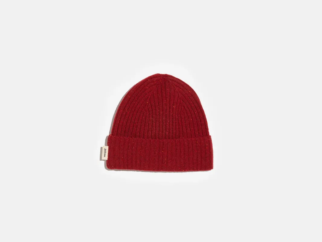 Gatat Beanie (232 / B / DAHLIA) sold by Bellrose