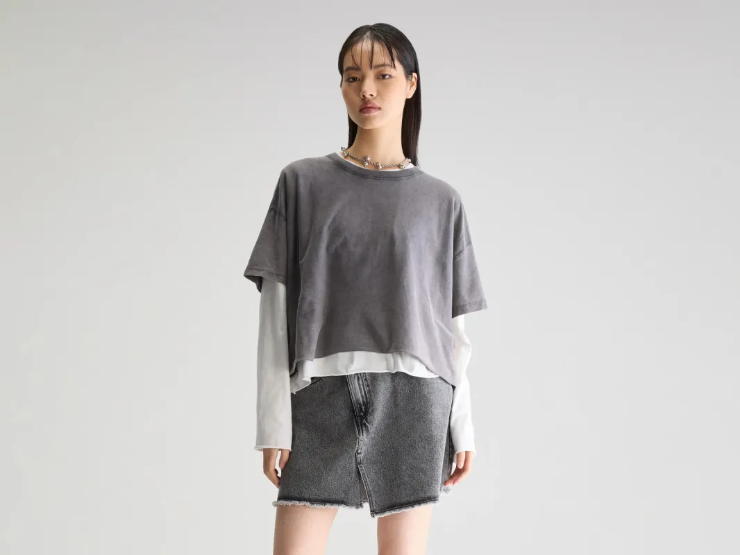 Farpy cropped t-shirt (251 / W / BLACK BEAUTY) sold by Bellrose