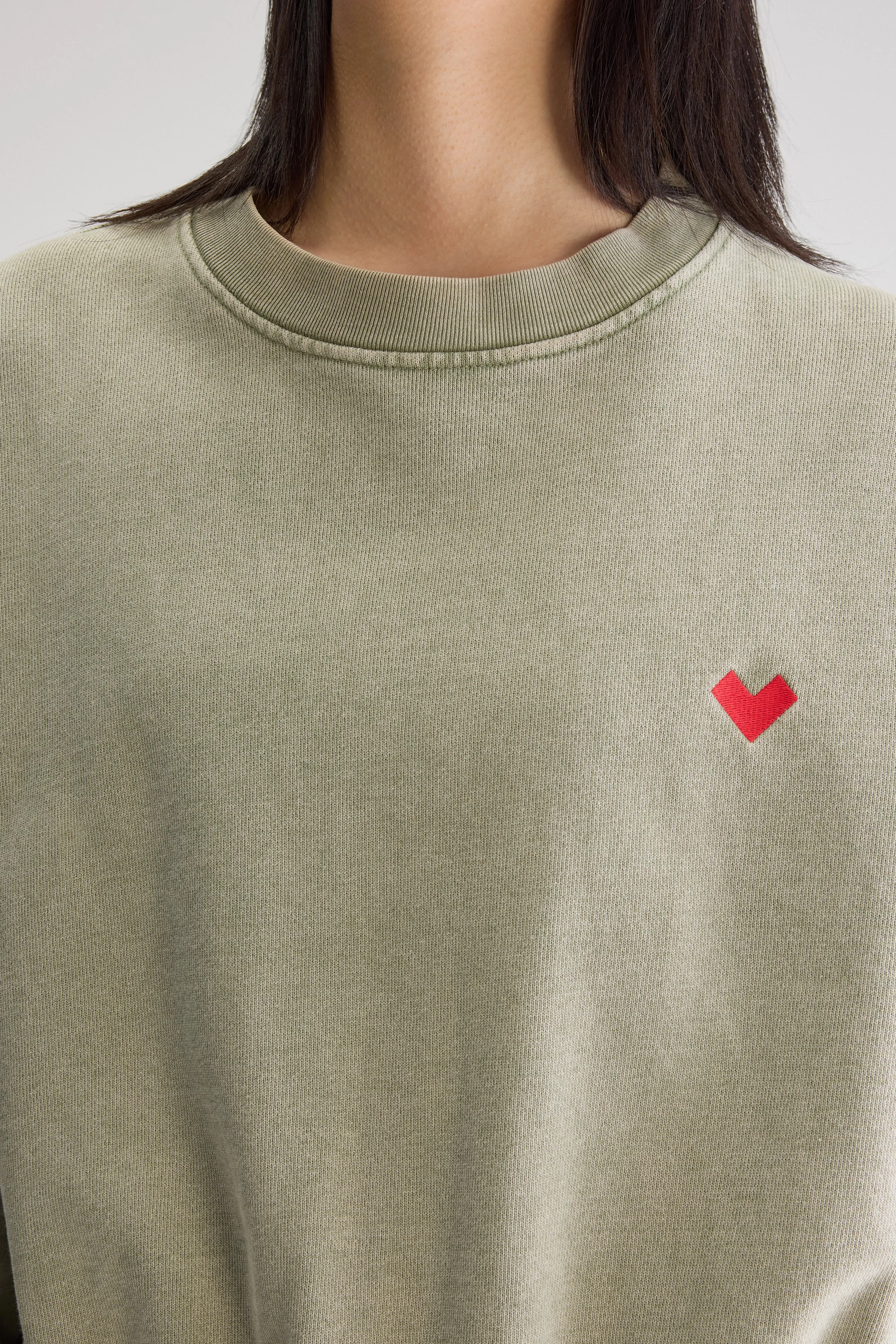 Fancy cropped crewneck sweatshirt (251 / W / JEEP) sold by Bellrose product image thumbnail 5