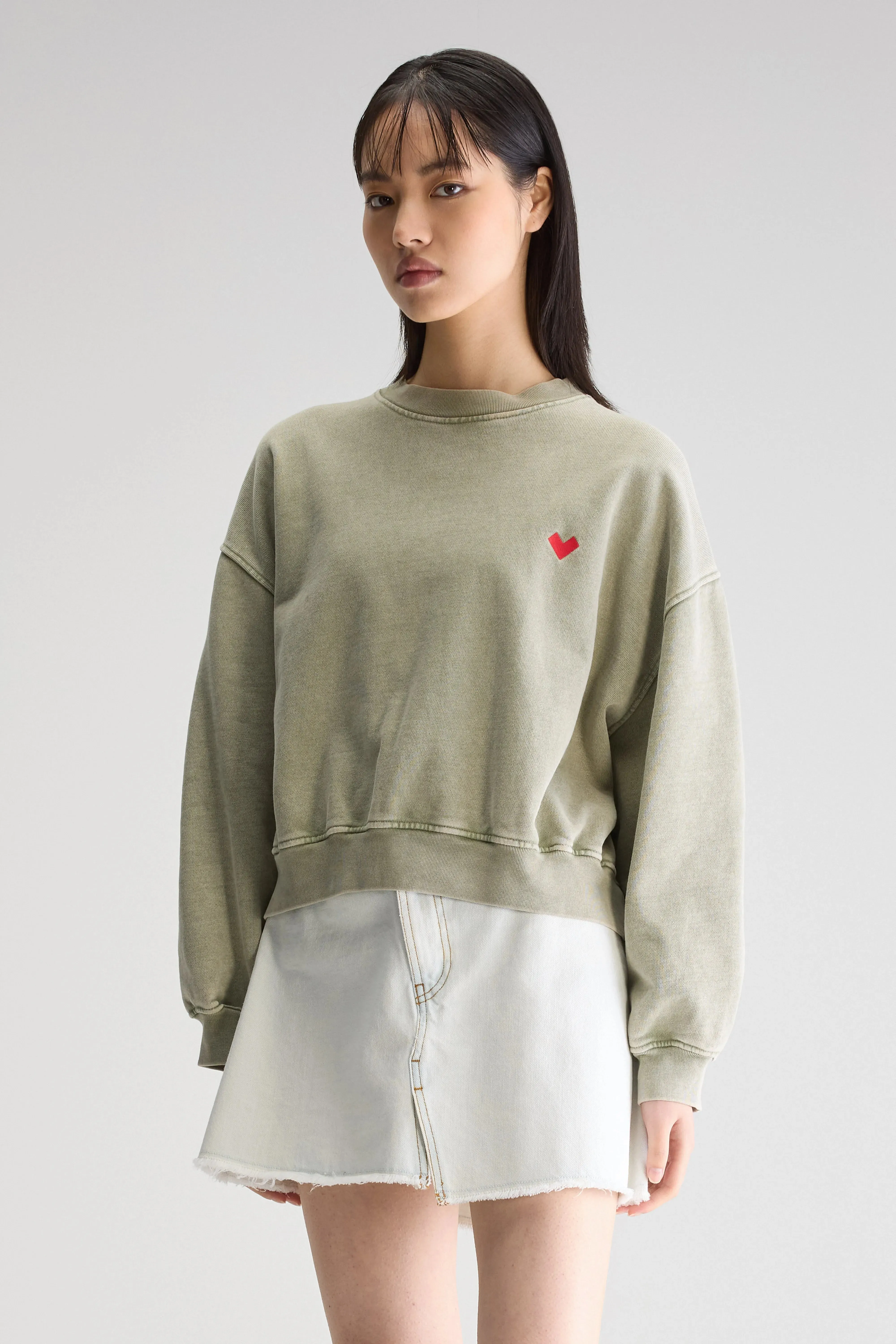 Fancy cropped crewneck sweatshirt (251 / W / JEEP) sold by Bellrose product image thumbnail 2