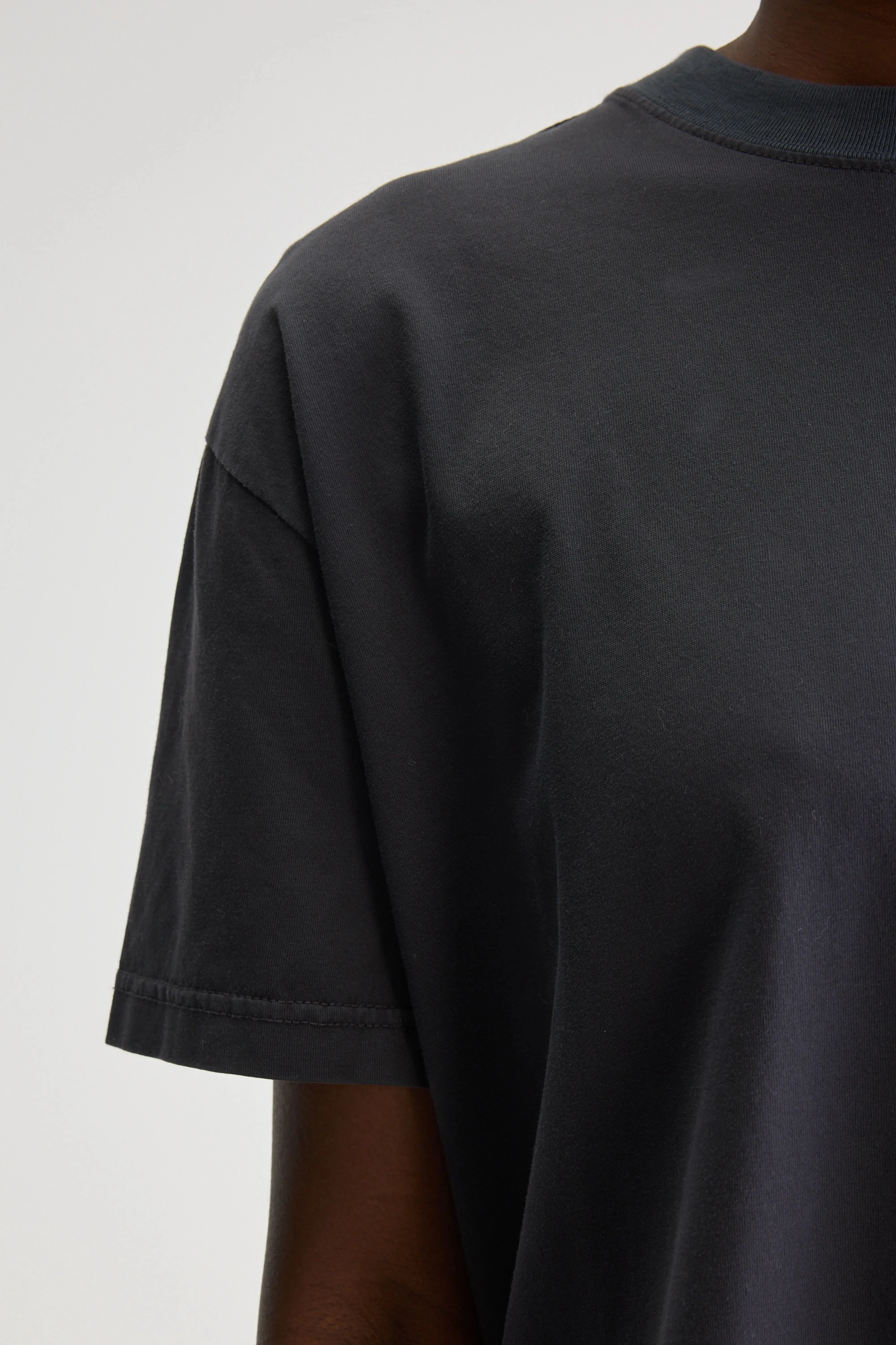 Felio short-sleeve t-shirt (251 / W / BLACK BEAUTY) sold by Bellrose product image thumbnail 5