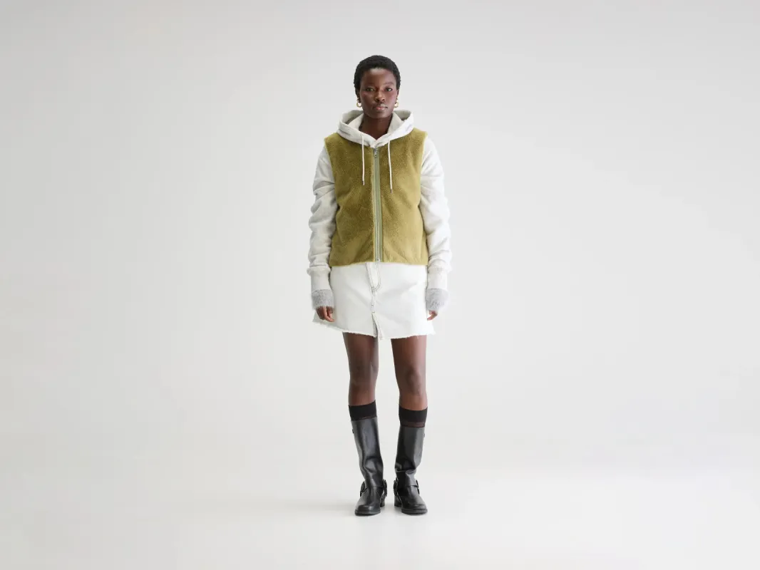 Hess sleeveless jacket (251 / W / DESERT SAGE) sold by Bellrose