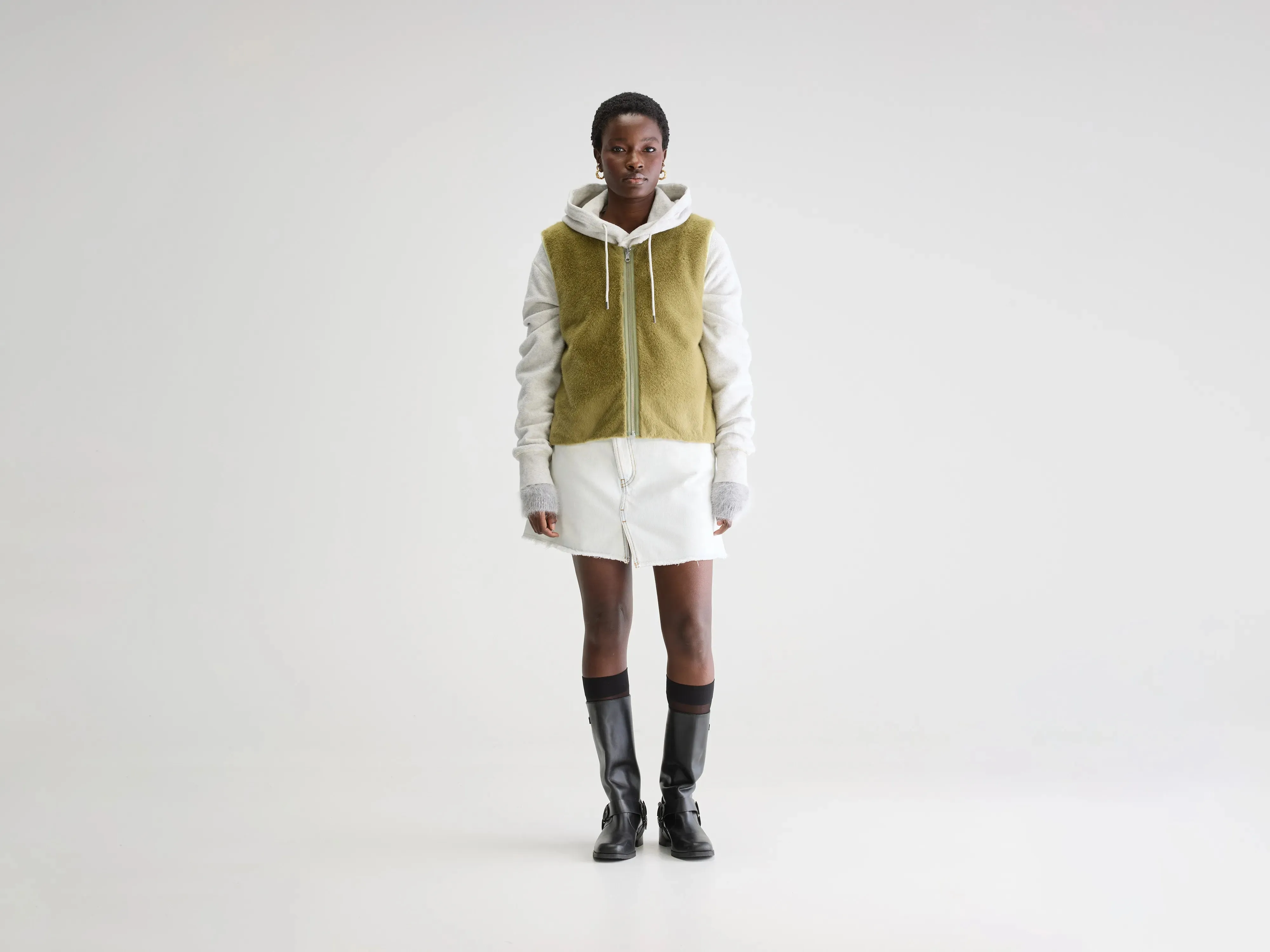 Hess sleeveless jacket (251 / W / DESERT SAGE) sold by Bellrose