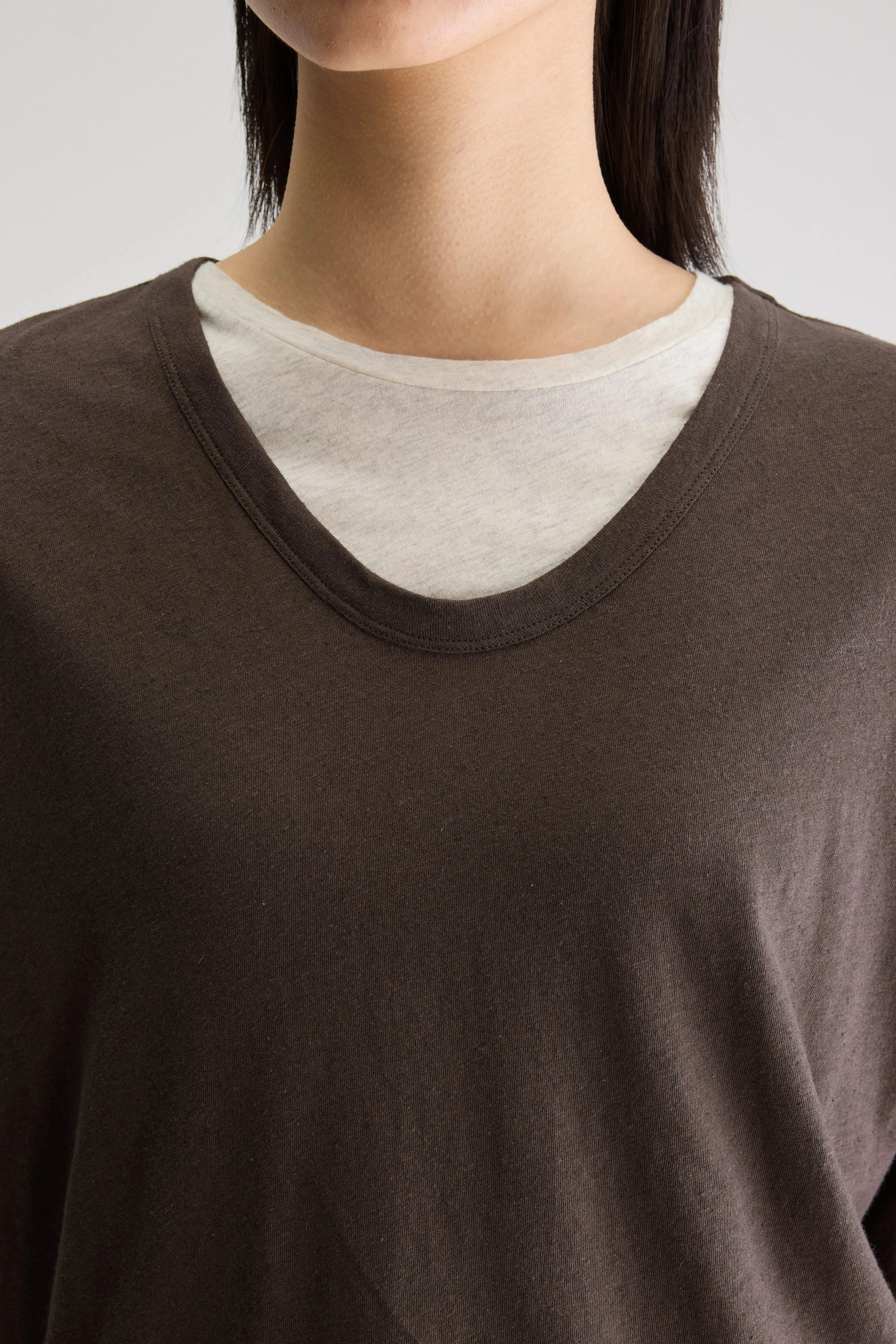 Vurdes short-sleeve t-shirt (251 / W / DARK ROAST) sold by Bellrose product image thumbnail 5