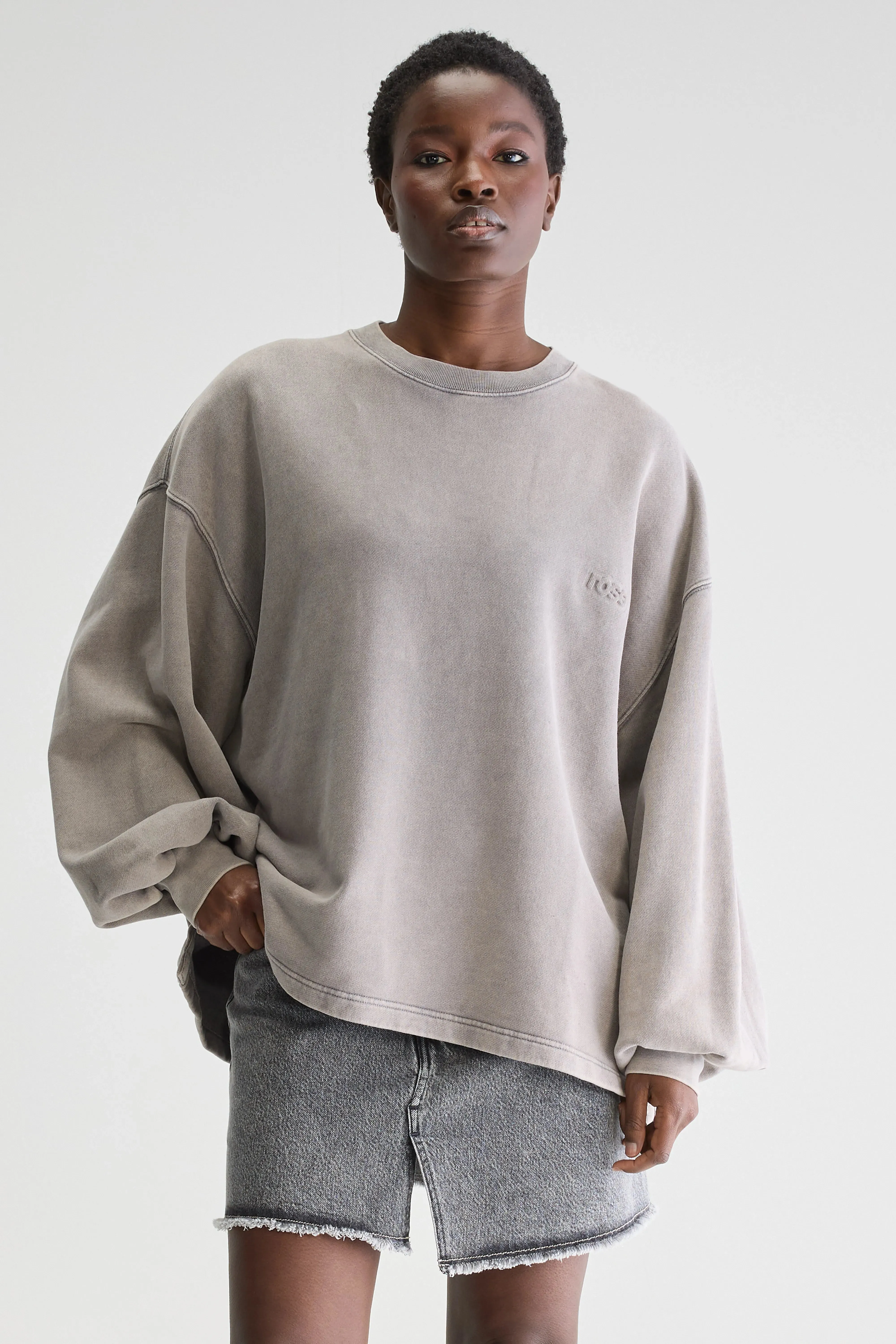 Fave crewneck sweatshirt (251 / W / DEEP GREY) sold by Bellrose product image thumbnail 2