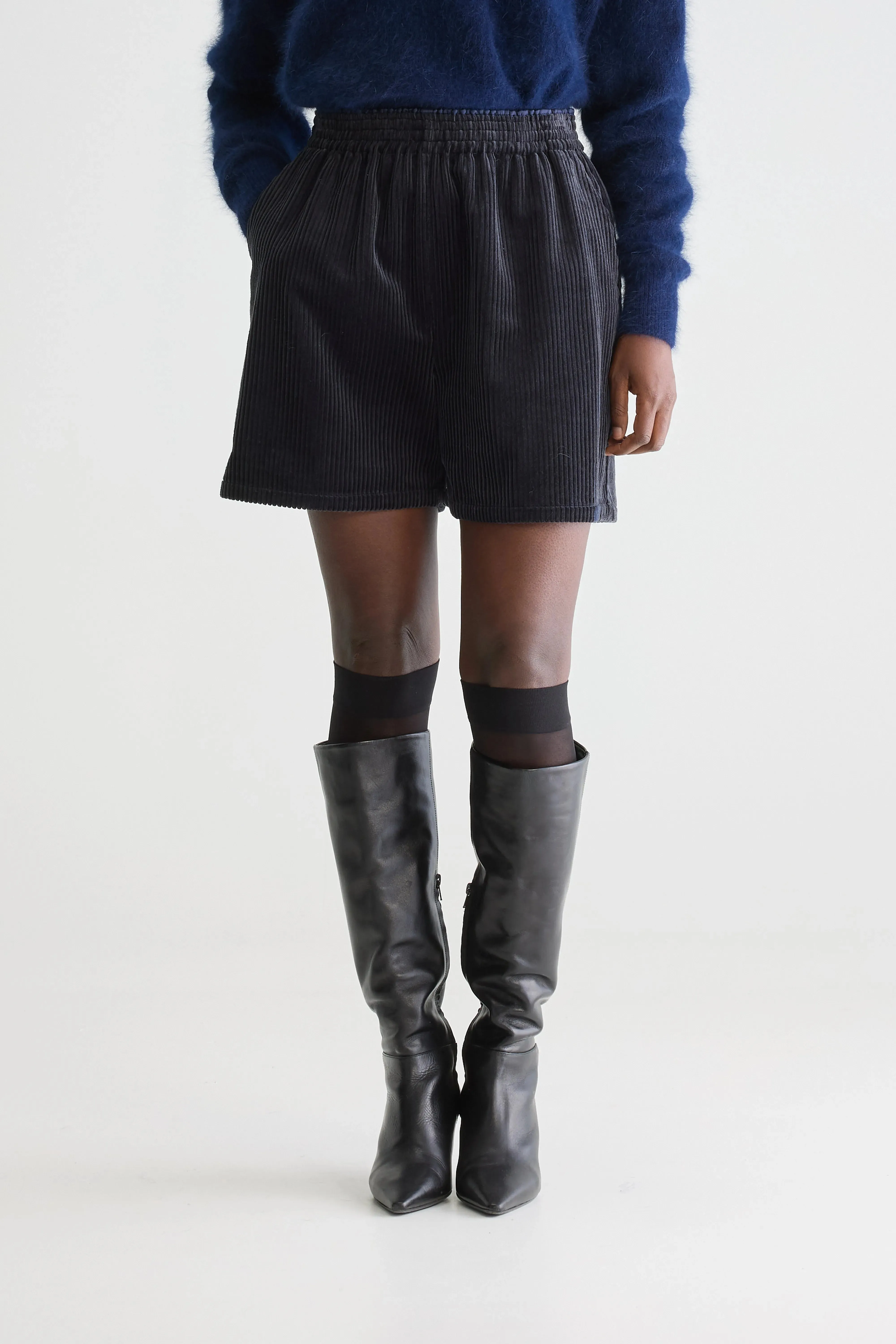 Vamos regular shorts (251 / W / NAVY) sold by Bellrose product image thumbnail 3