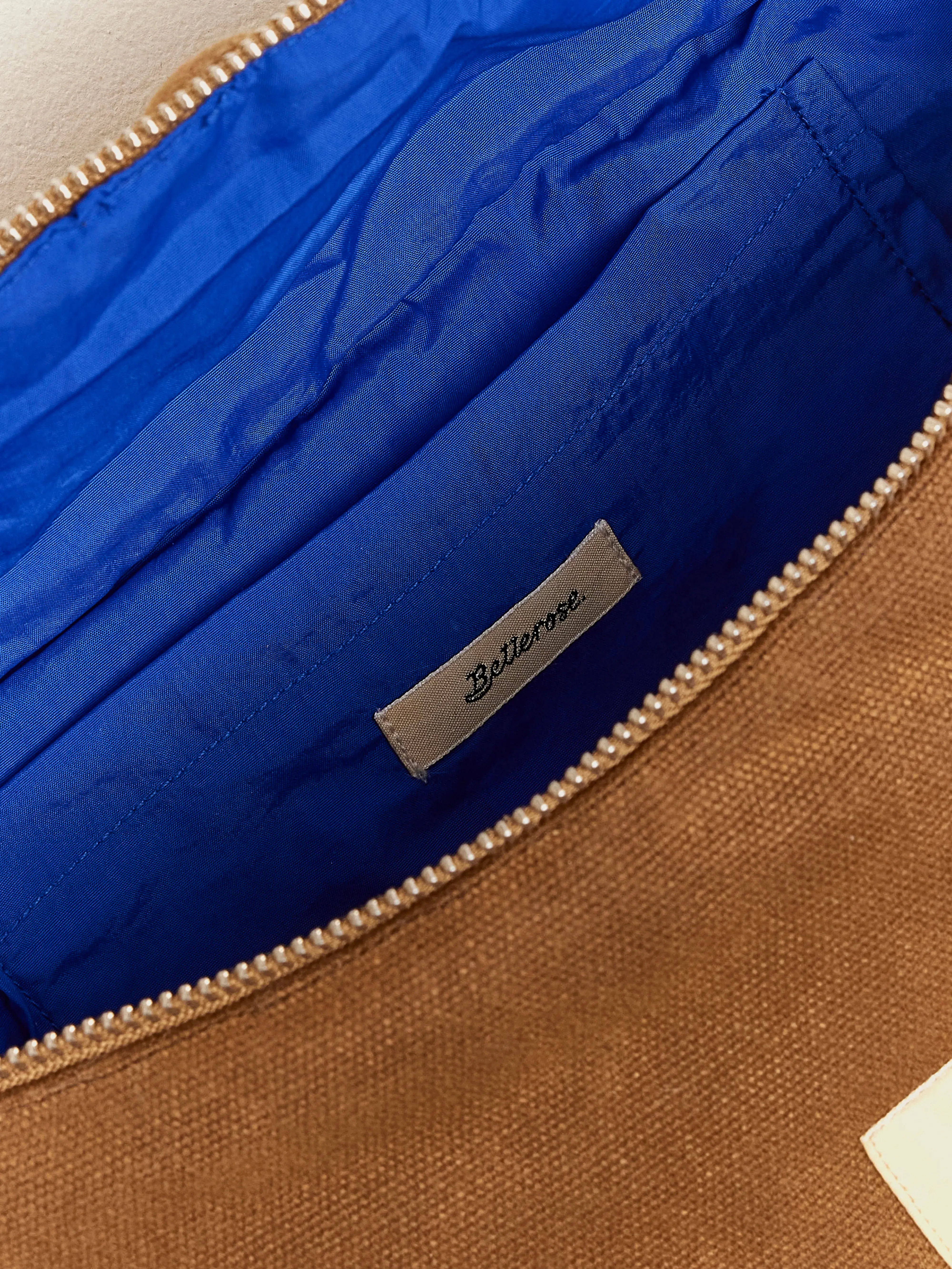 Heccy sling bag (242 / G / RUBBER) sold by Bellrose product image thumbnail 3