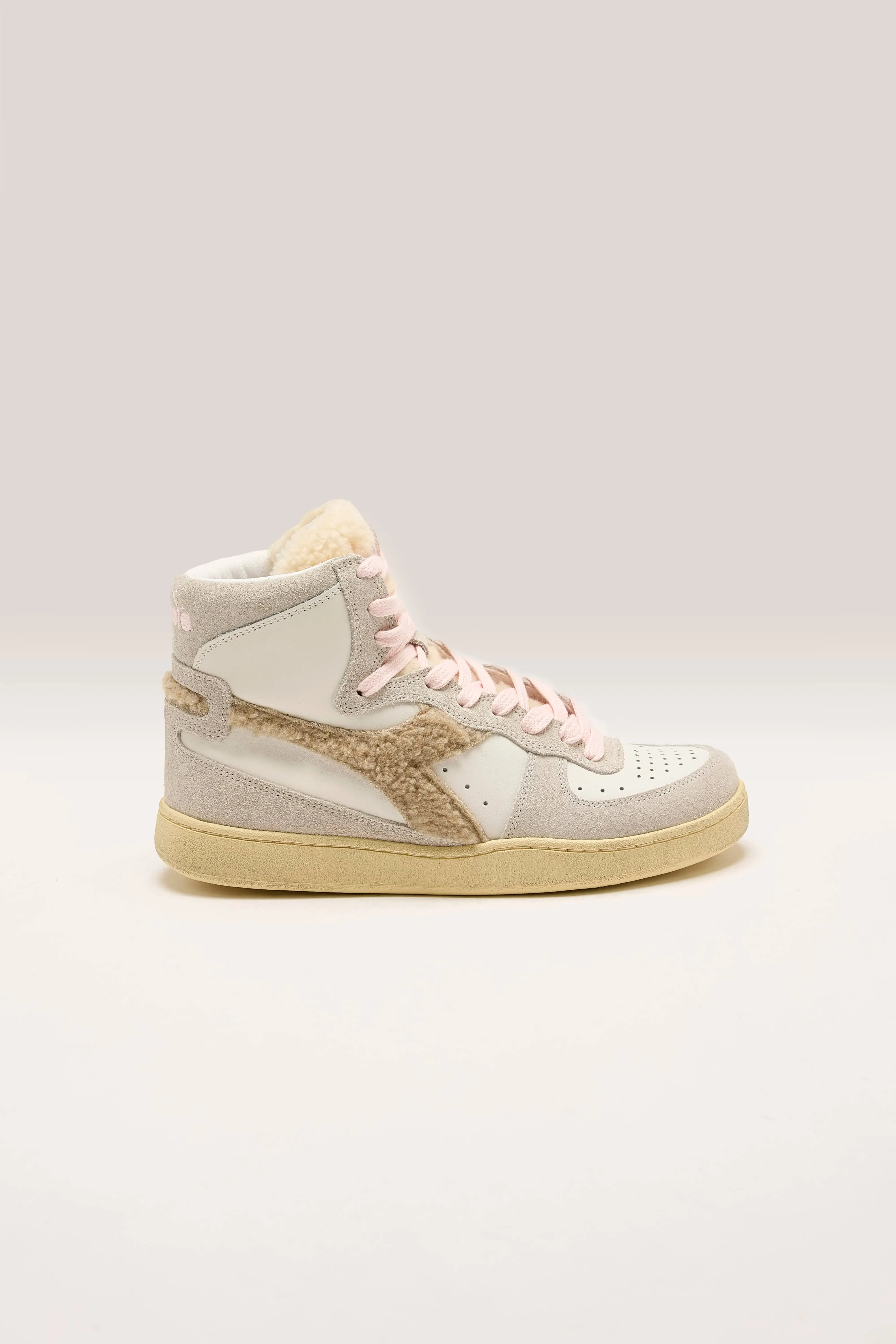 Mi Basket Chalet for Women (242 / W / PINK) sold by Bellrose product image thumbnail 2