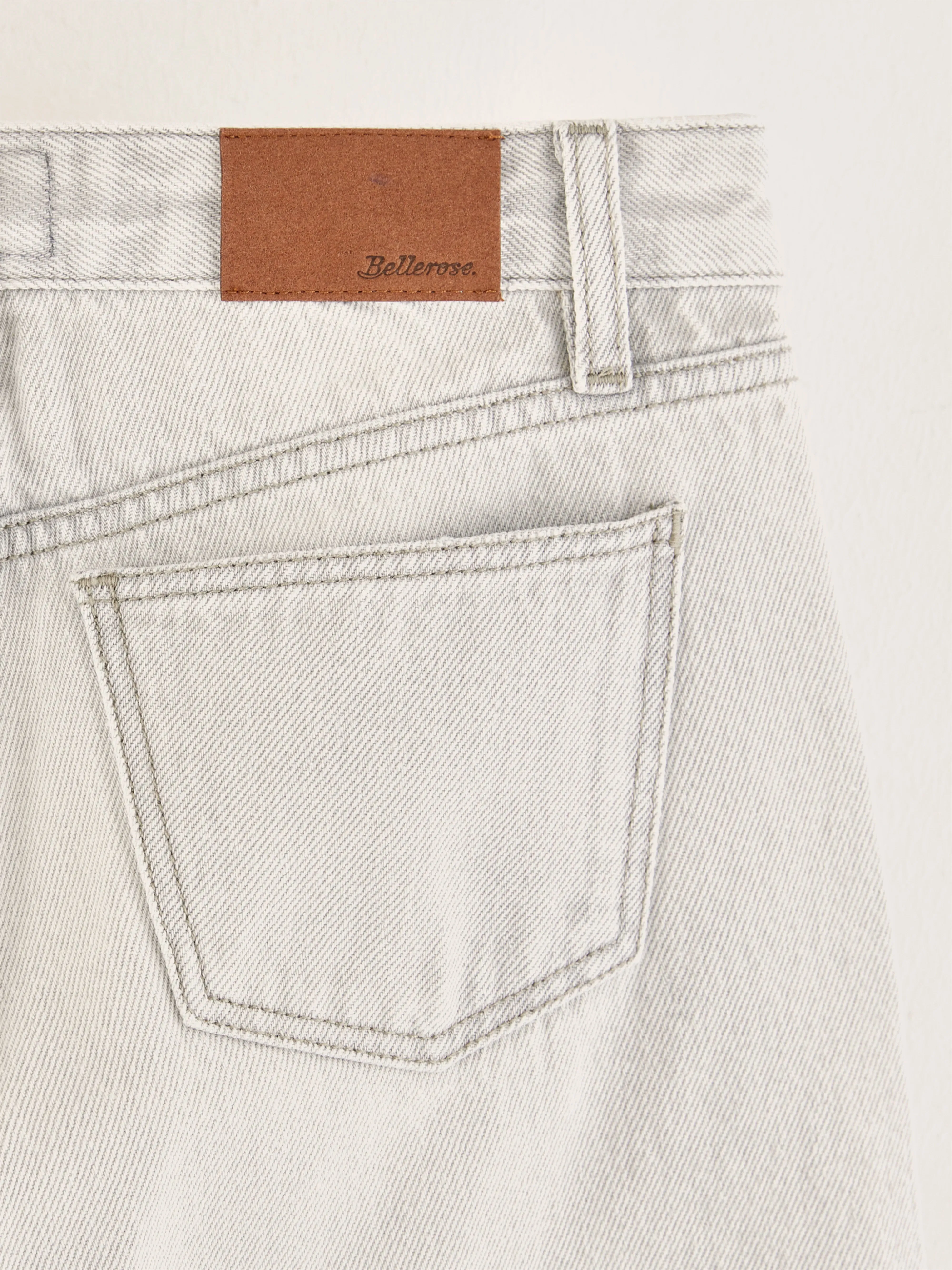 Kaatje relaxed jeans (242 / G / LIGHT GREY) sold by Bellrose product image thumbnail 5