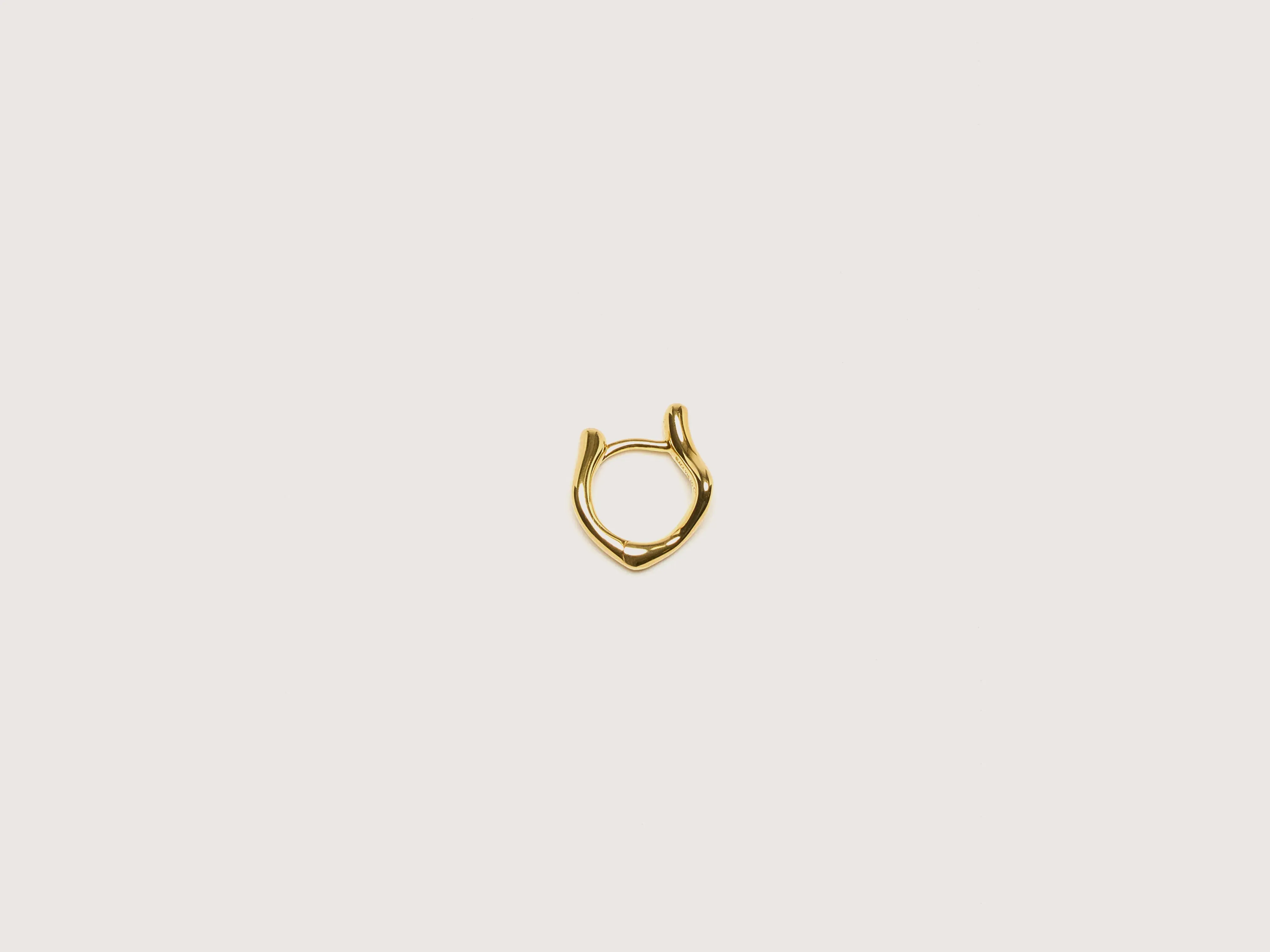 Yasmin 8 Huggie Right Earring (242 / W / GOLD) sold by Bellrose