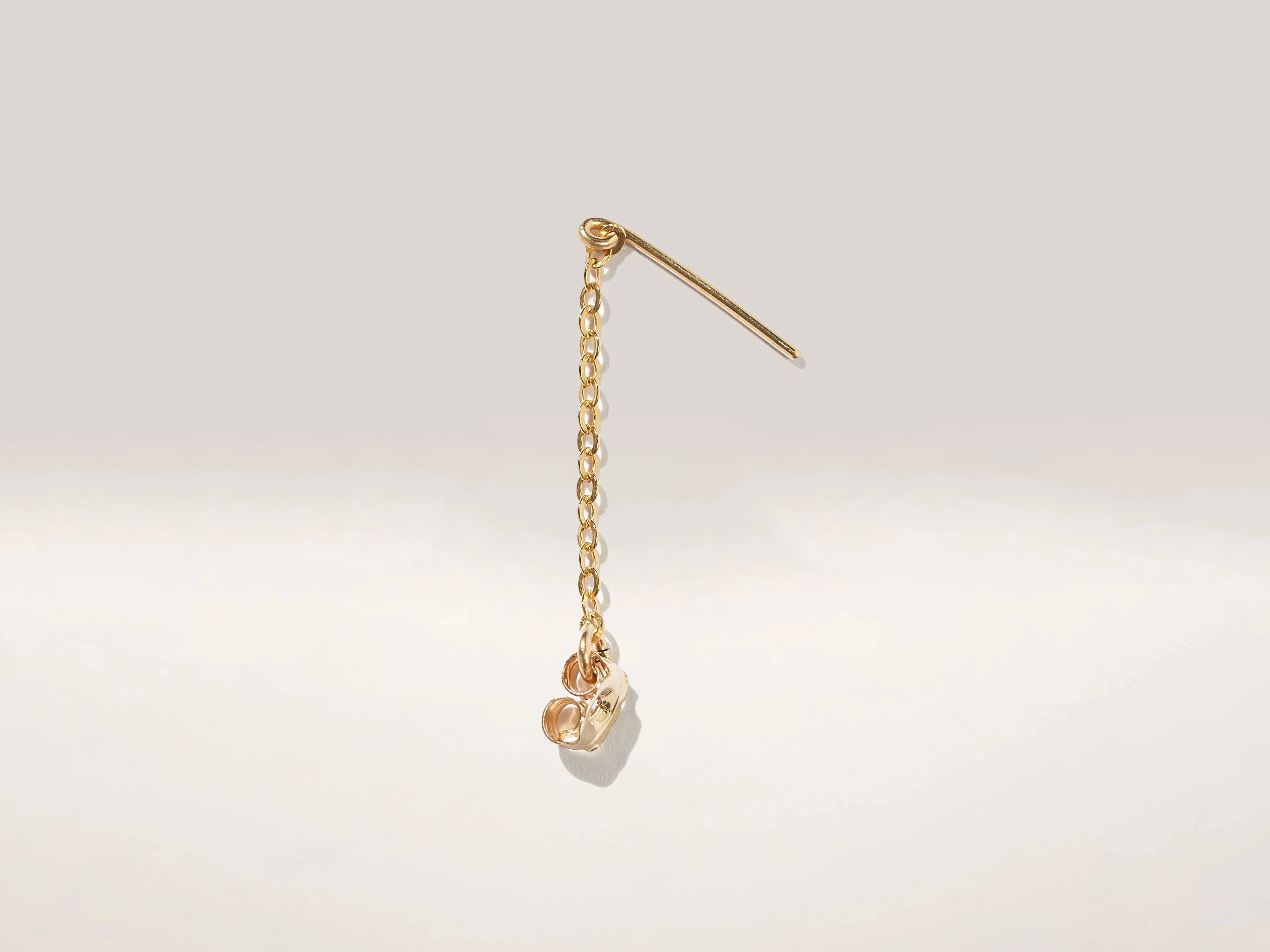 Essential Chain Earrings (242 / W / GOLD) sold by Bellrose