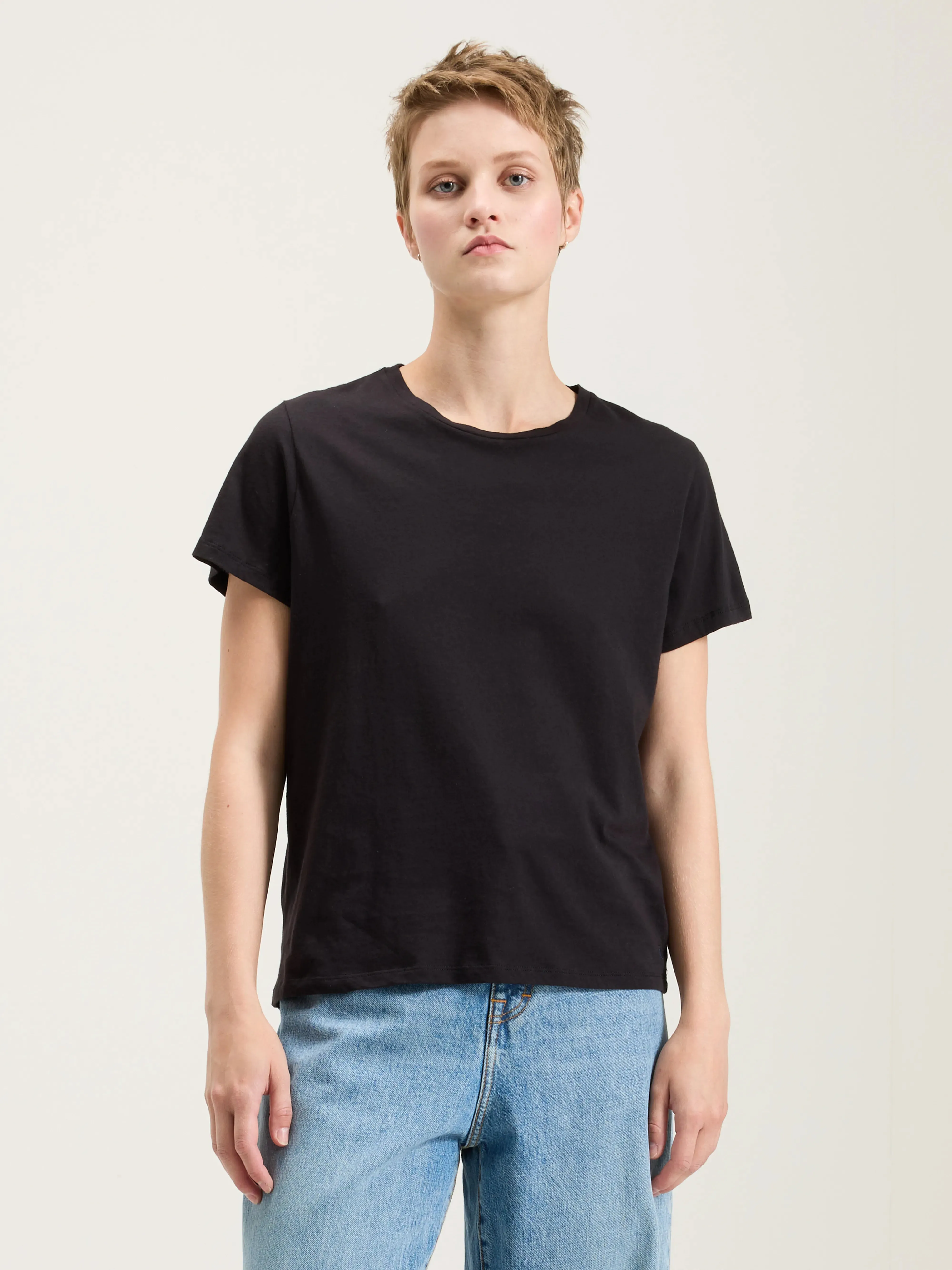 Covi short-sleeve t-shirt (242 / W / OFF BLACK) sold by Bellrose product image thumbnail 2