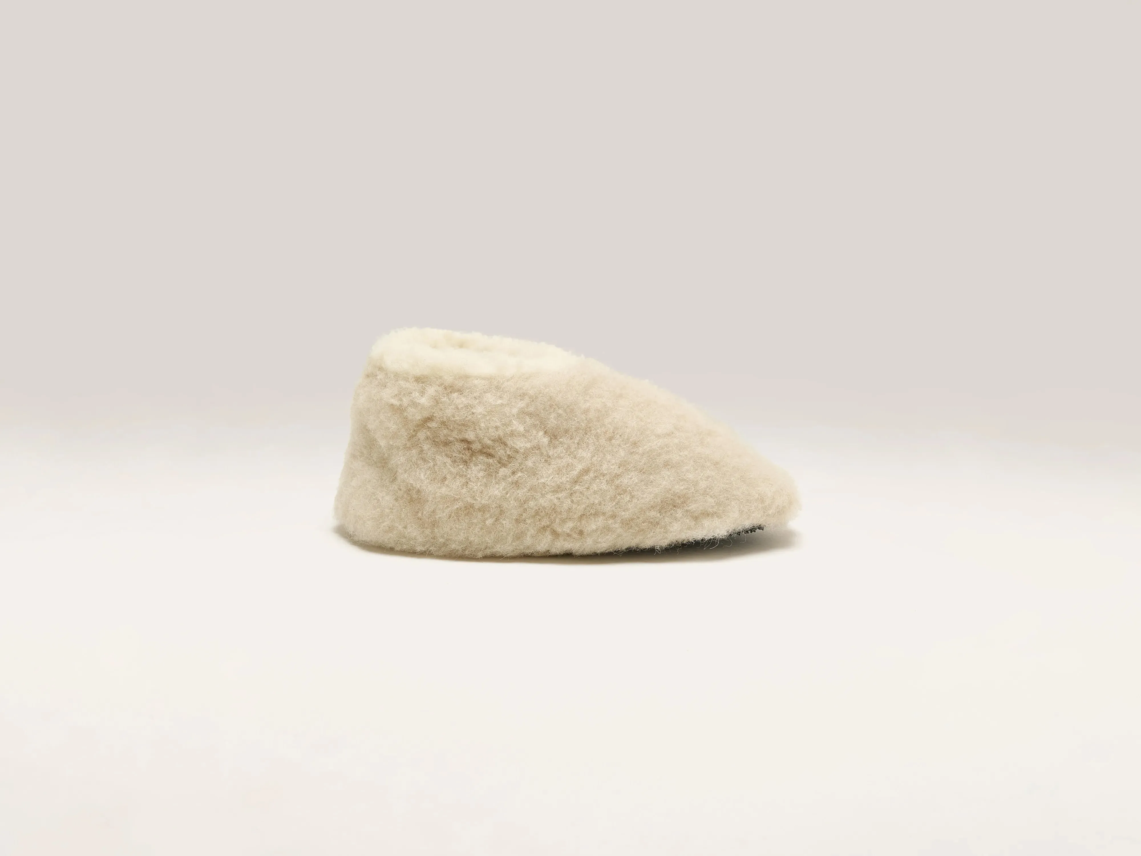 Comfy Slippers (242 / W / BEIGE) sold by Bellrose