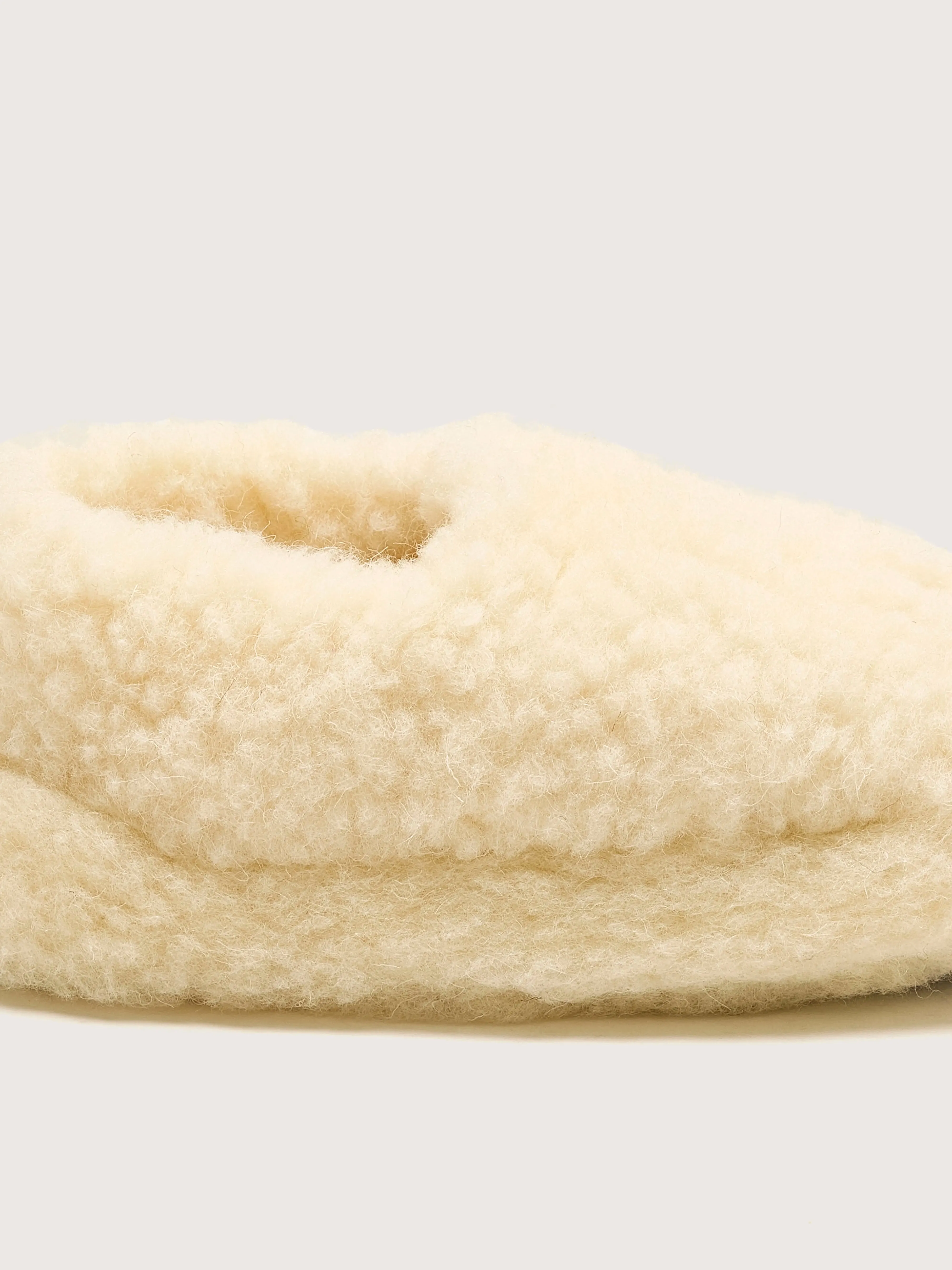 Siberian Slippers (242 / W / NATURAL) sold by Bellrose product image thumbnail 5