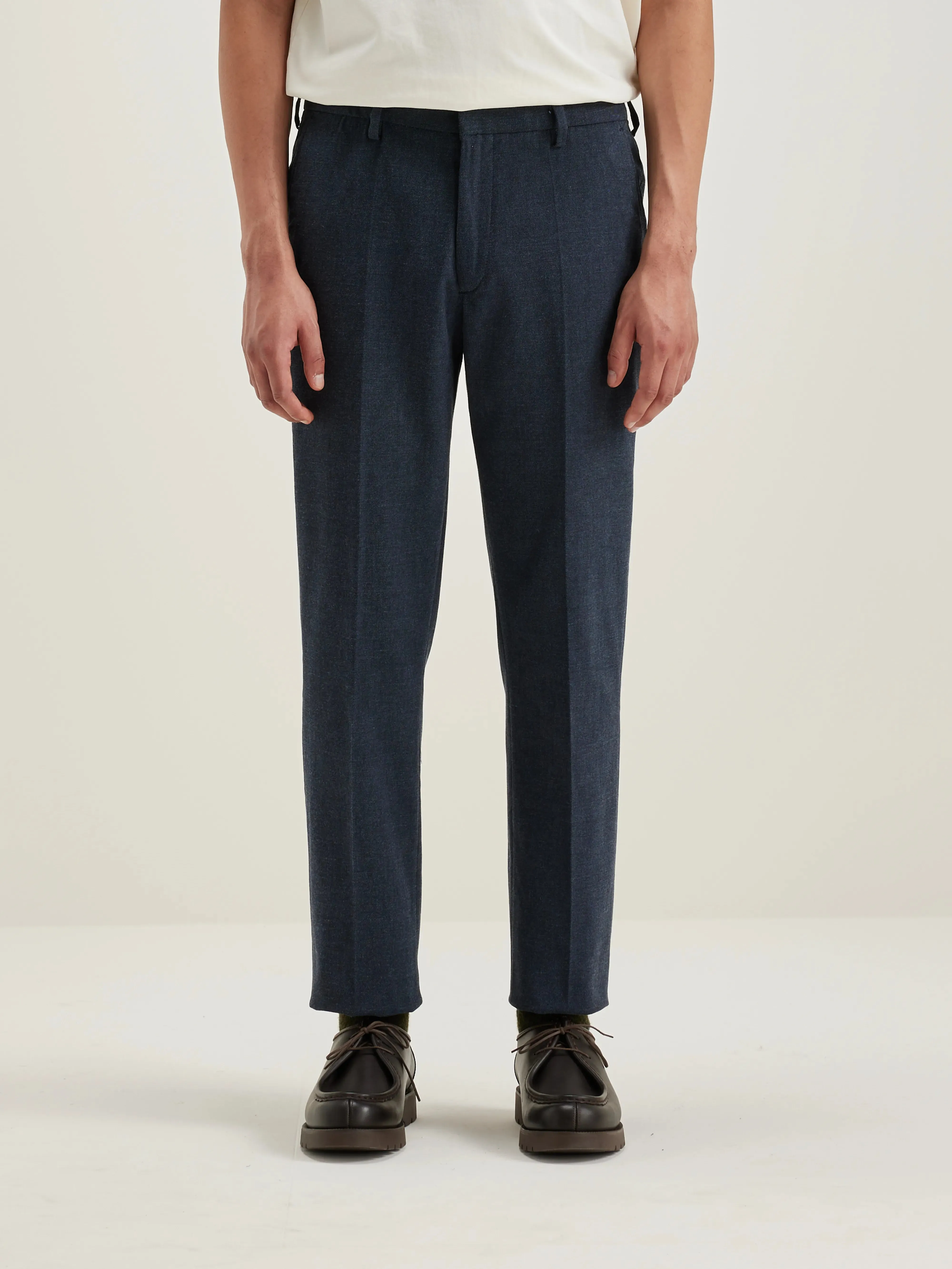 Stanley tapered trousers (242 / M / NAVY) sold by Bellrose product image thumbnail 2