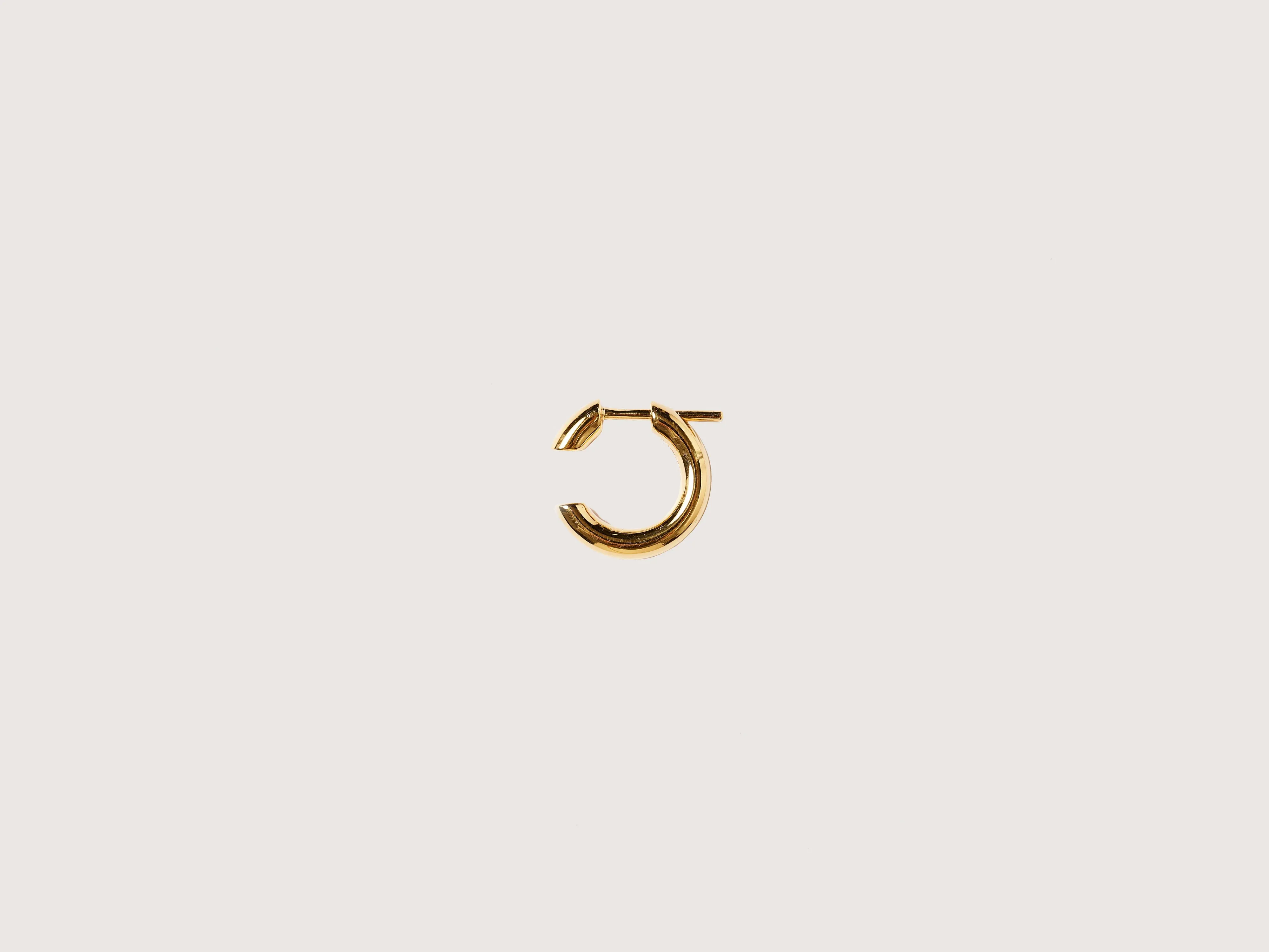 Disrupted 14 Hoop Earring (242 / W / GOLD) sold by Bellrose