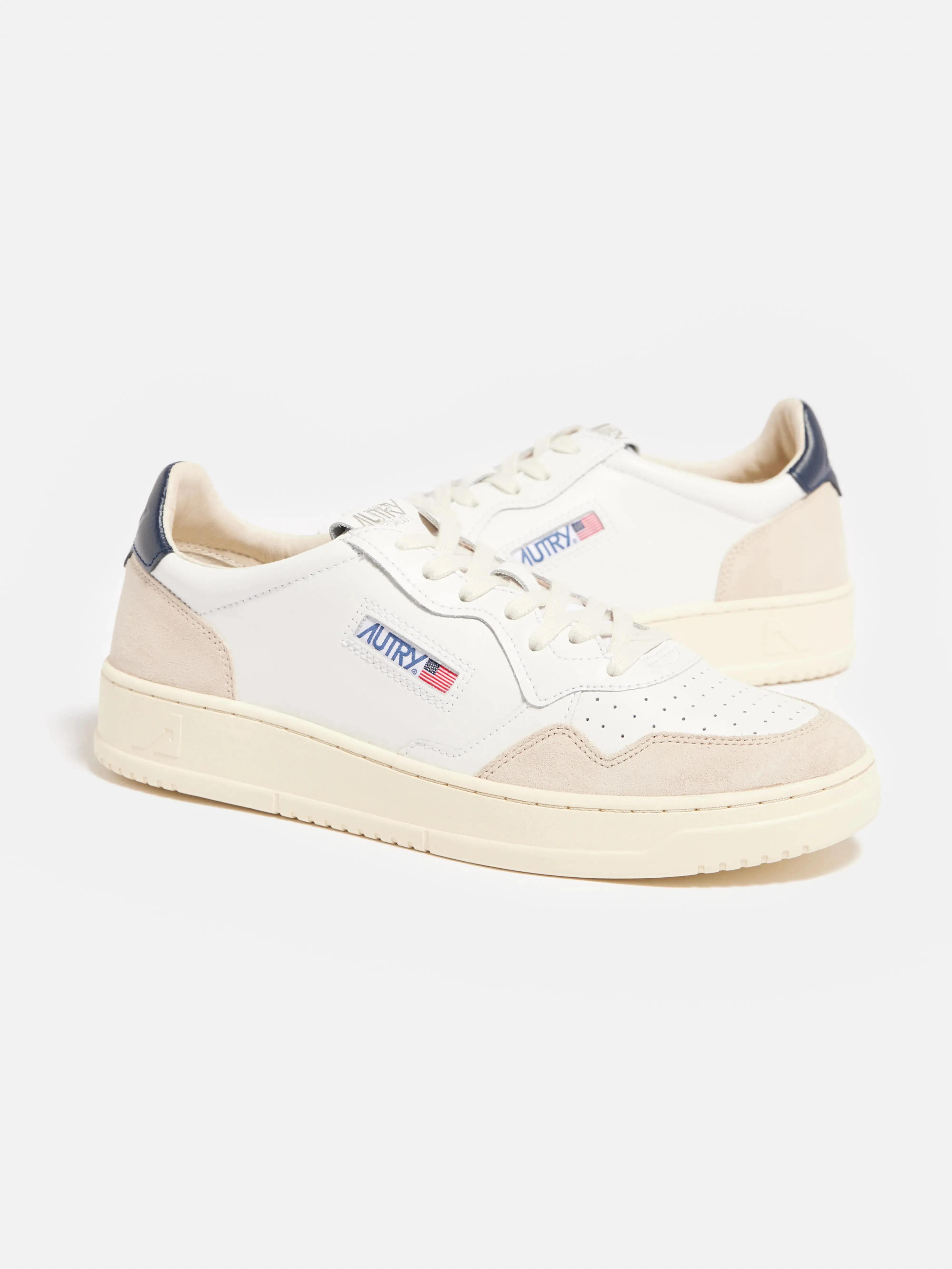 Medalist Low for Men (251 / M / NAVY) sold by Bellrose product image thumbnail 3