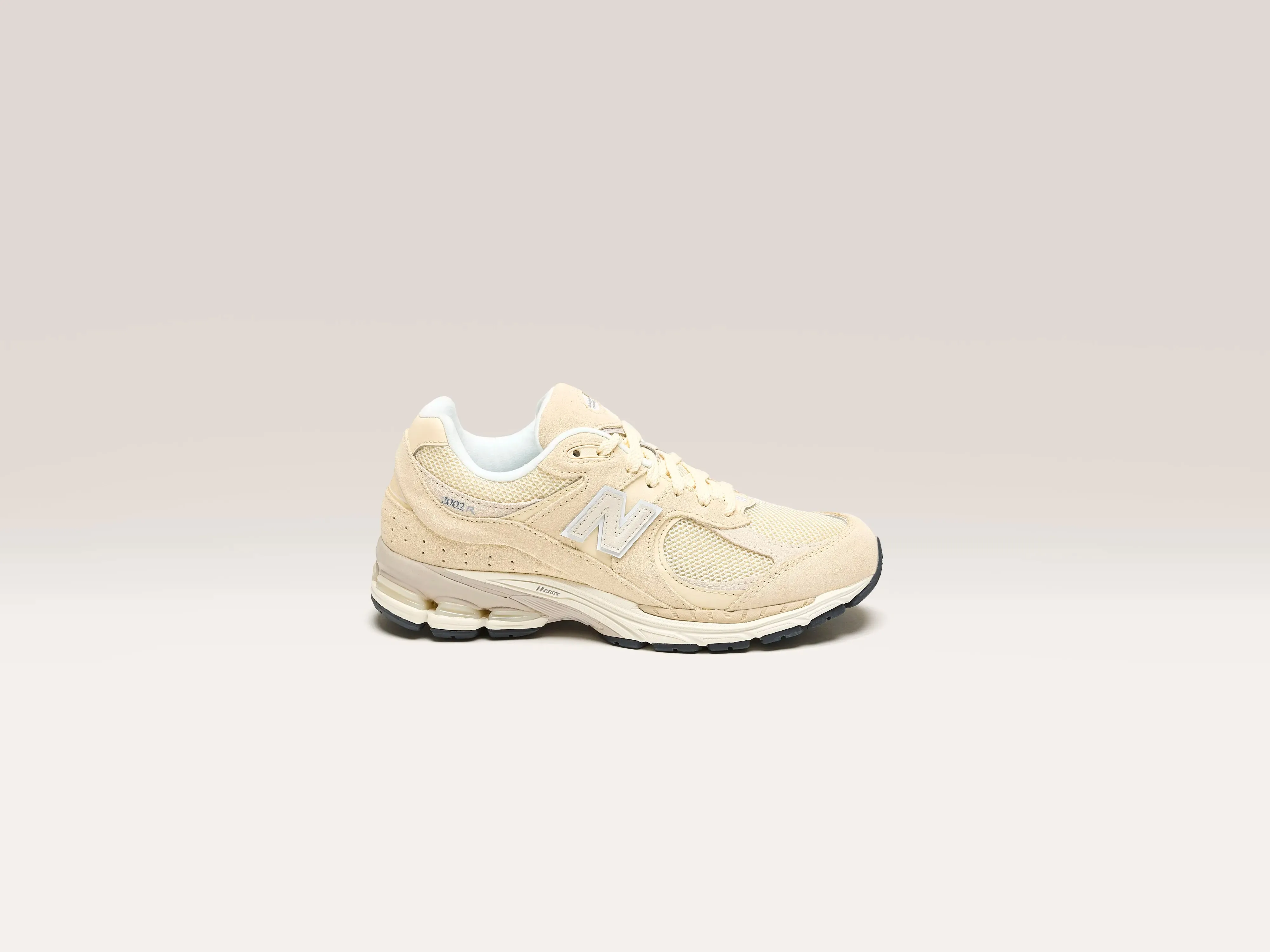2002R For Women (242 / W / BEIGE) sold by Bellrose