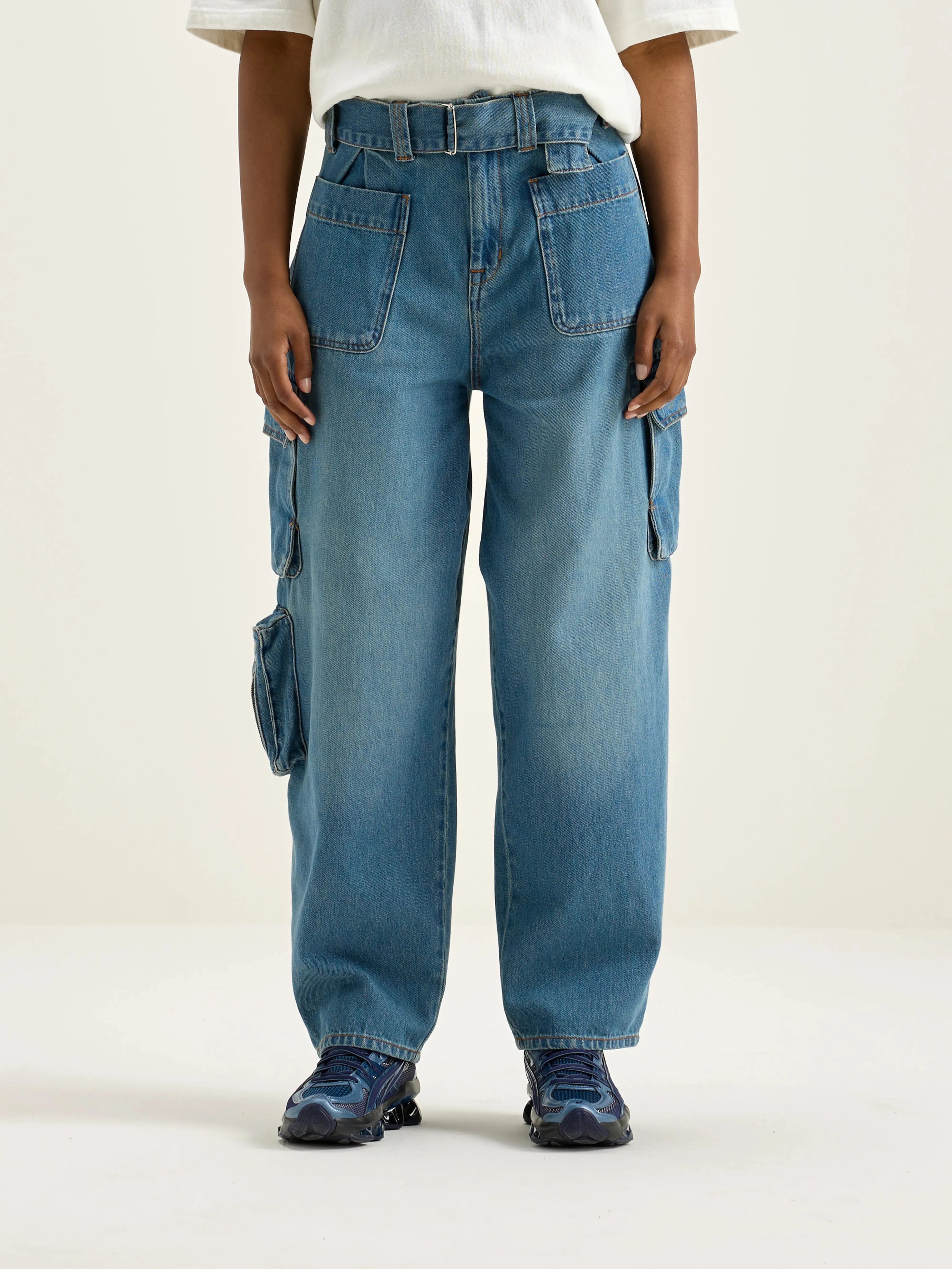 Pharrell baggy jeans (242 / W / USED MD BLUE) sold by Bellrose product image thumbnail 3