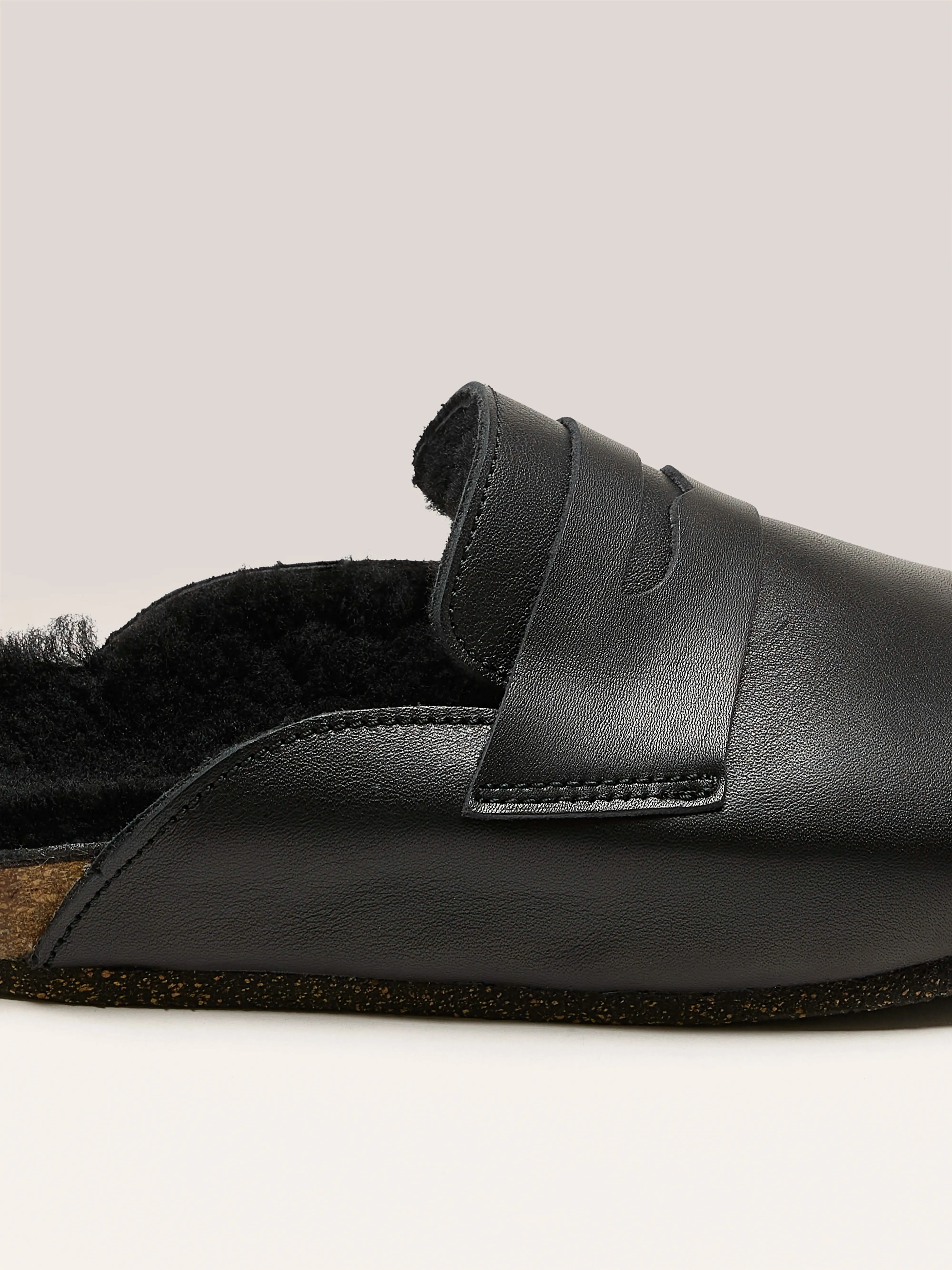 Nero Clogs (242 / W / BLACK) sold by Bellrose product image thumbnail 5
