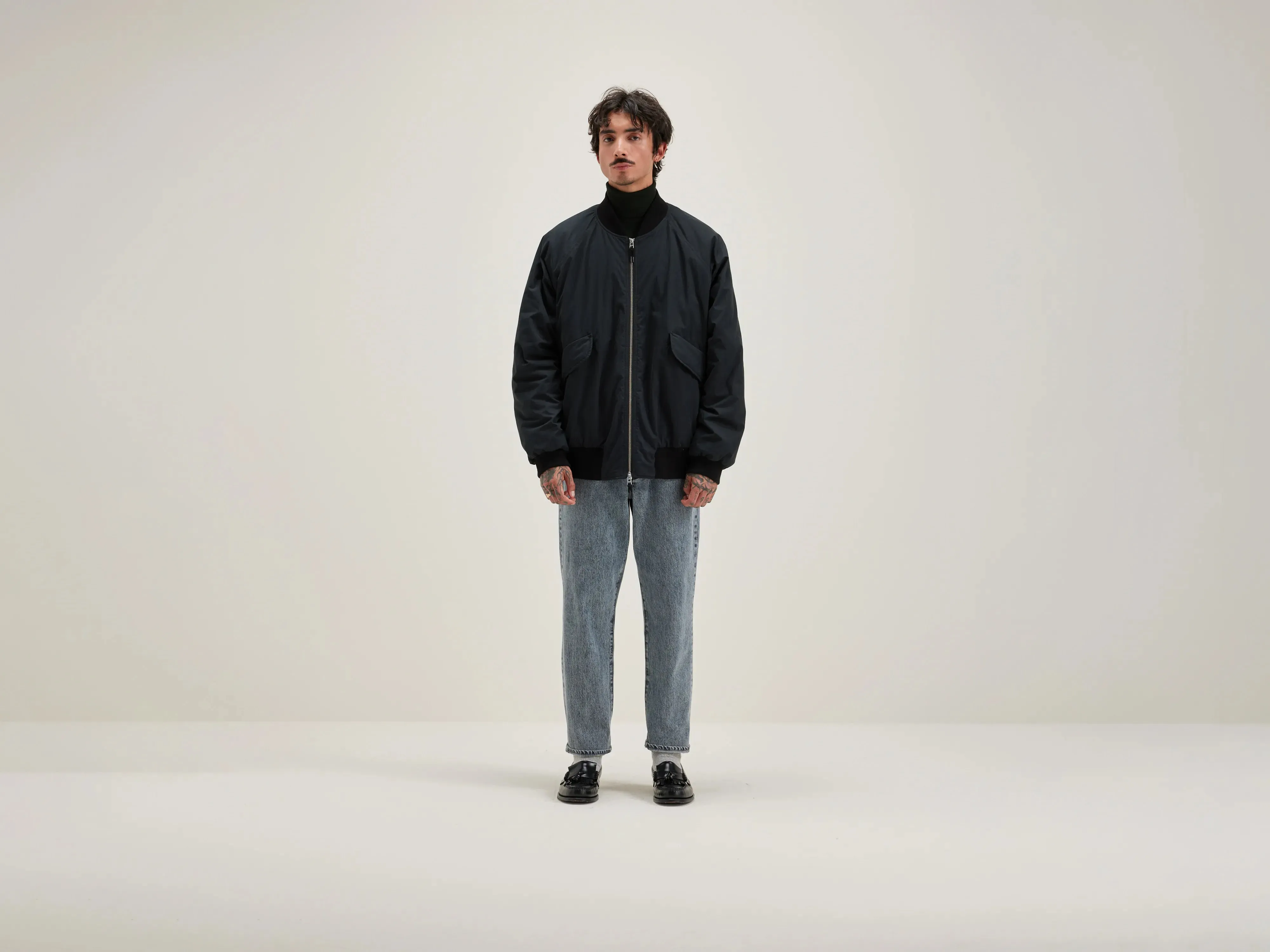 Jonesy bomber jacket (242 / M / BLACK BEAUTY) sold by Bellrose