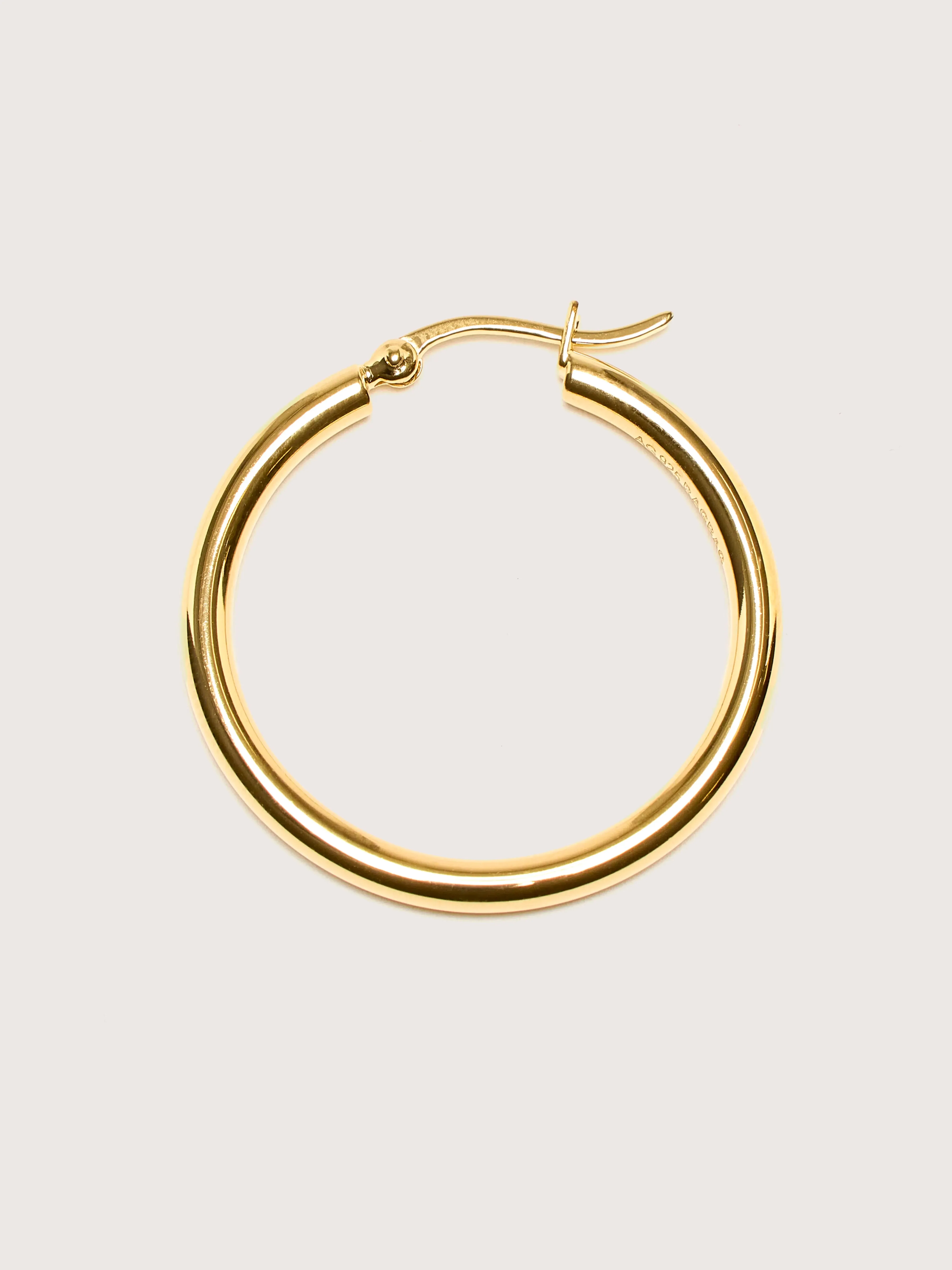 Oda Large Gold Hoop Earrings (242 / W / GOLD) sold by Bellrose product image thumbnail 3