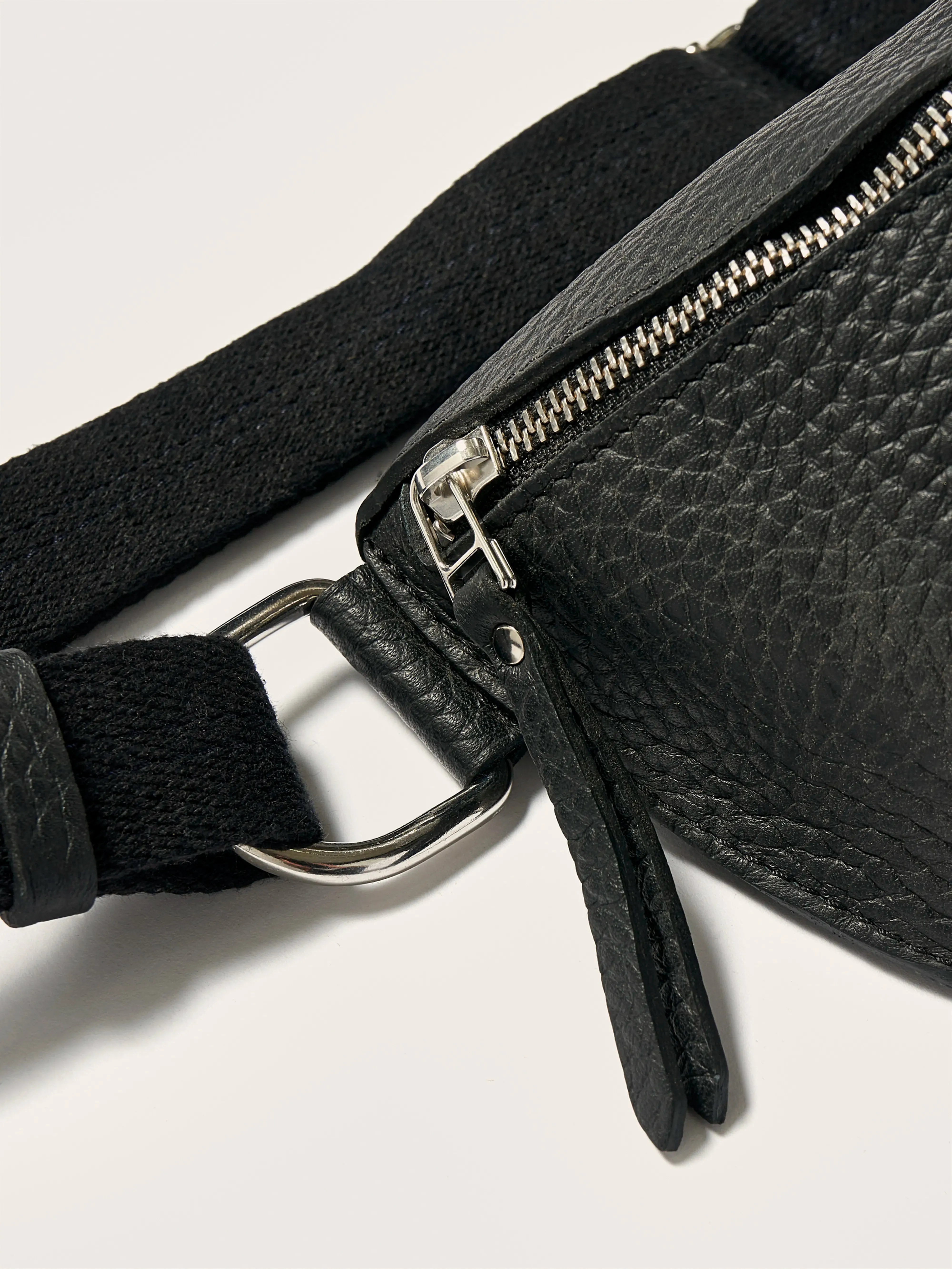 Sorie sling bag (242 / M / BLACK) sold by Bellrose product image thumbnail 4