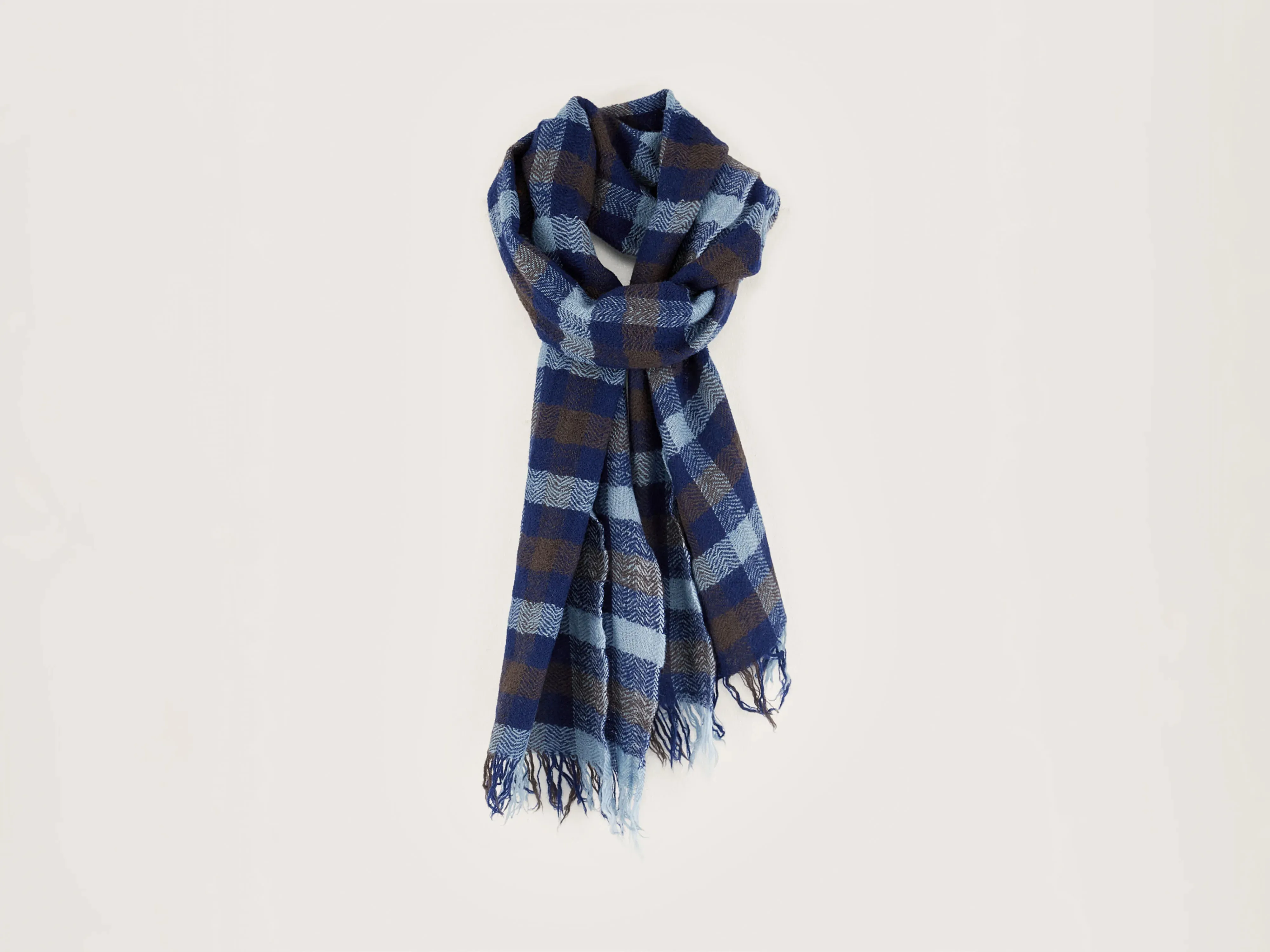 Sidy checked scarf (242 / M / CHECK F) sold by Bellrose