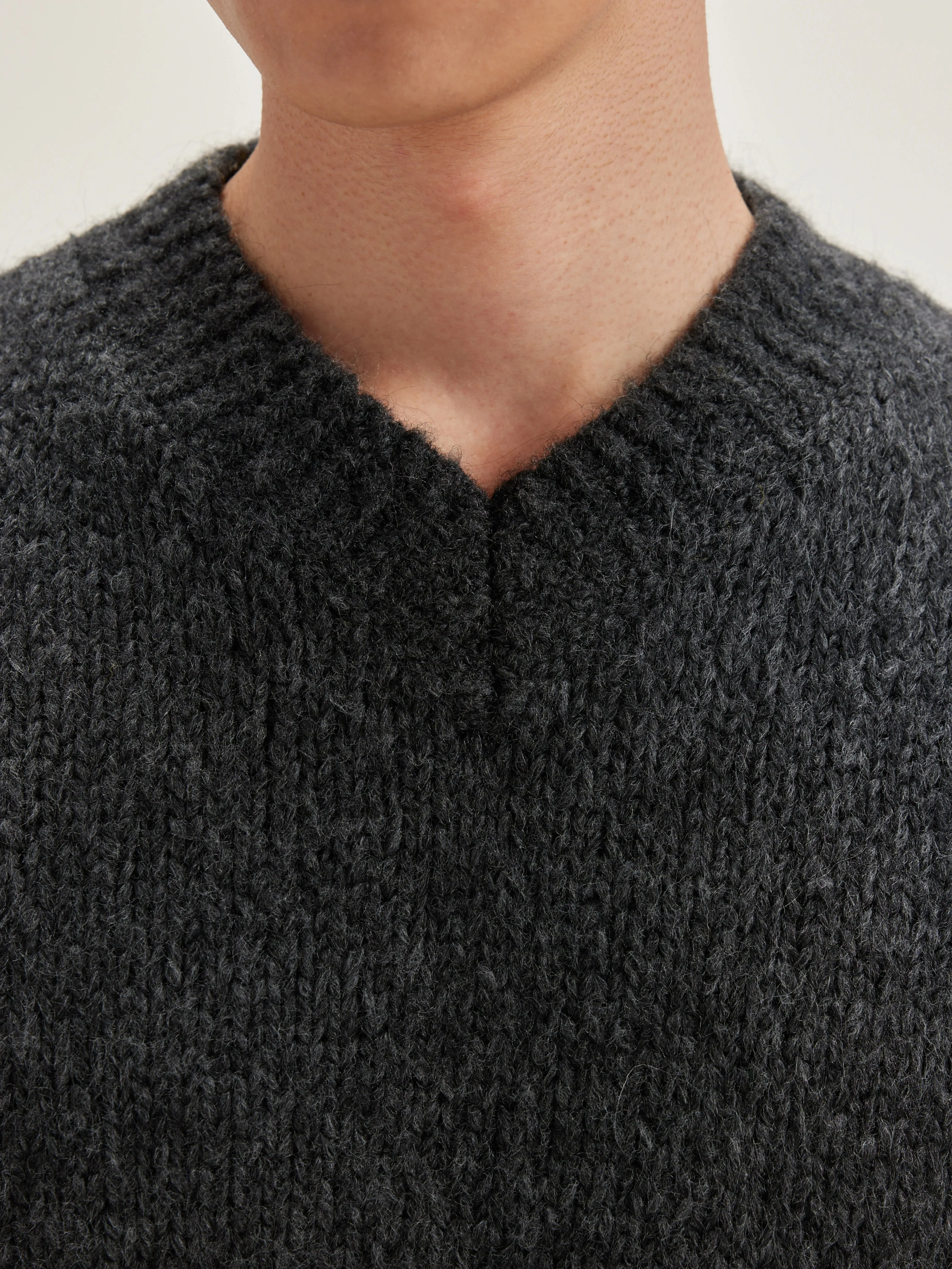 Liora v-neck sweater (242 / M / MID GREY) sold by Bellrose product image thumbnail 5