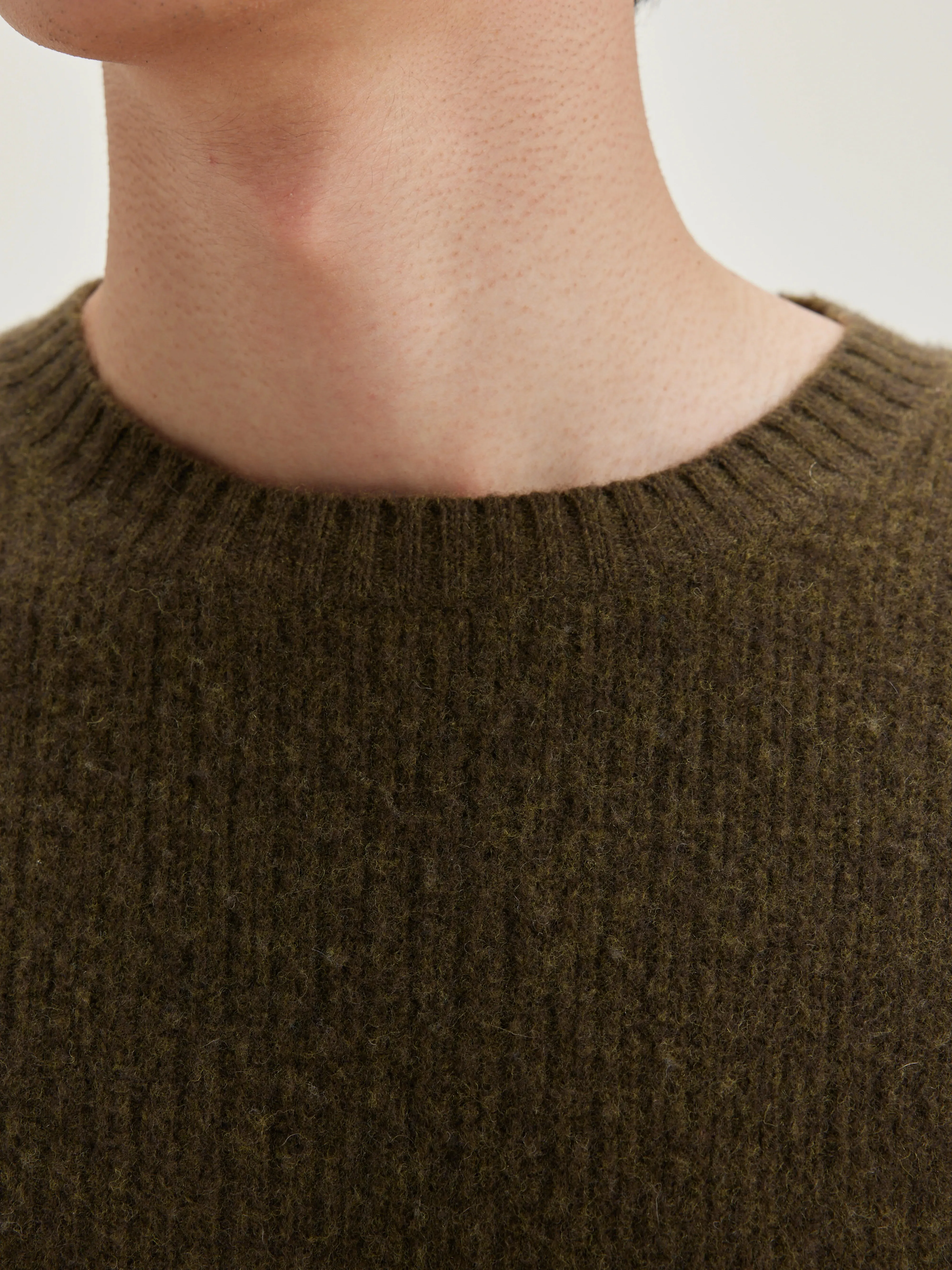 Geich crew-neck sweater (242 / M / MILITARY) sold by Bellrose product image thumbnail 5