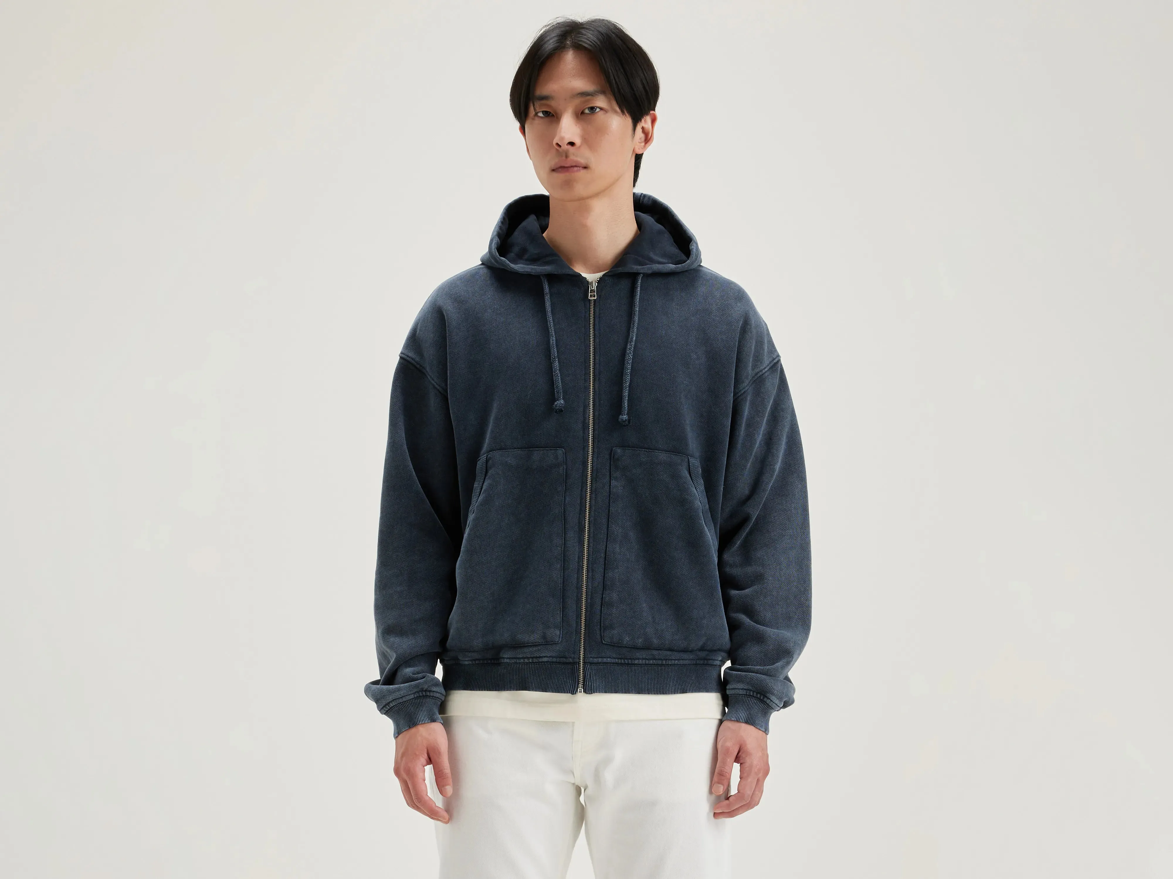 Falkon zip-up hoodie (242 / M / BLACK BLUE) sold by Bellrose