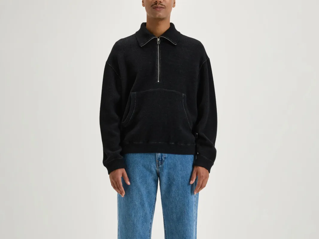 Mabro zipped-collar sweatshirt (242 / M / BLACK) sold by Bellrose