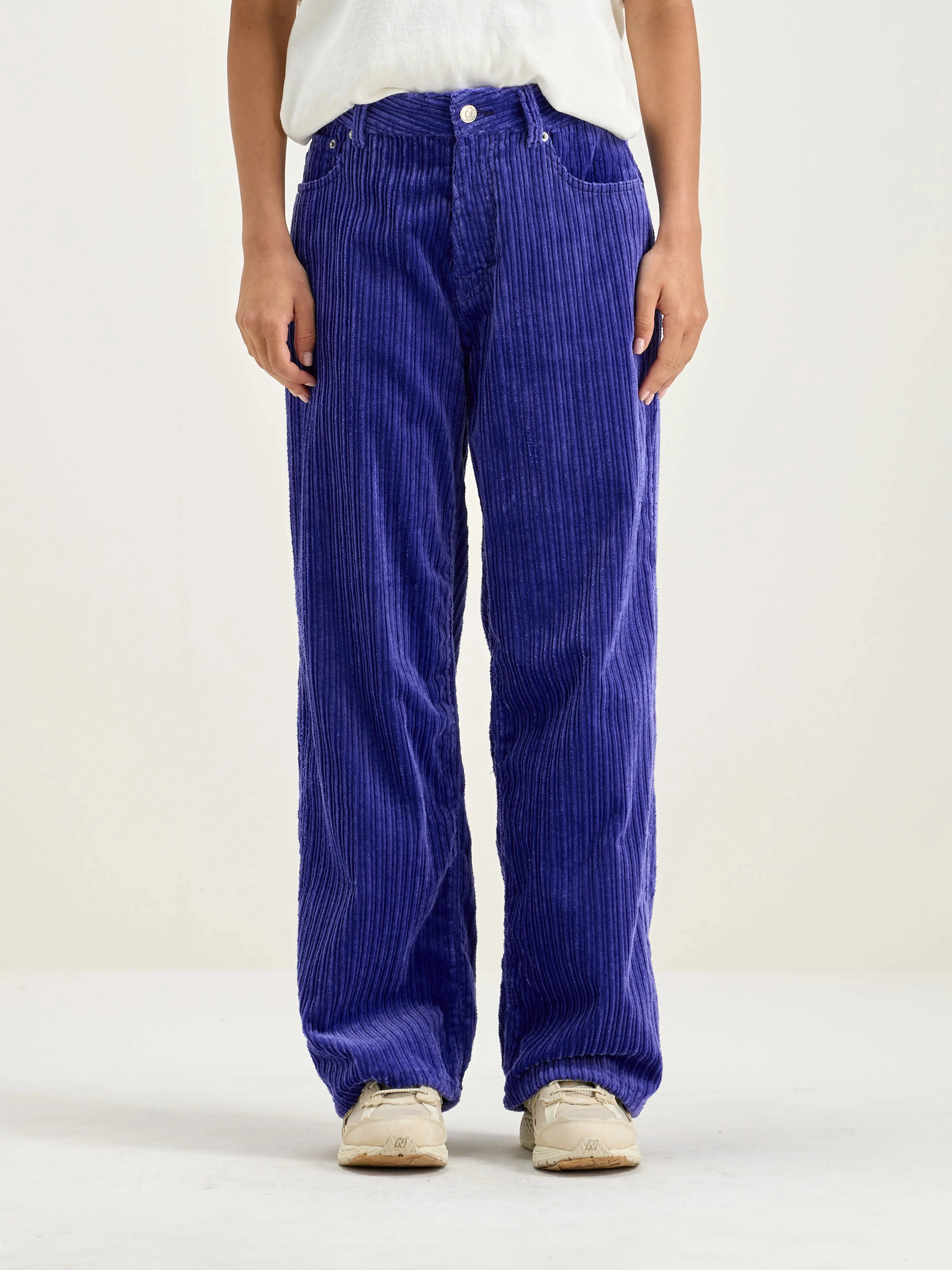 Denim N. 66 wide jeans (242 / W / DEEP PURPLE) sold by Bellrose product image thumbnail 3