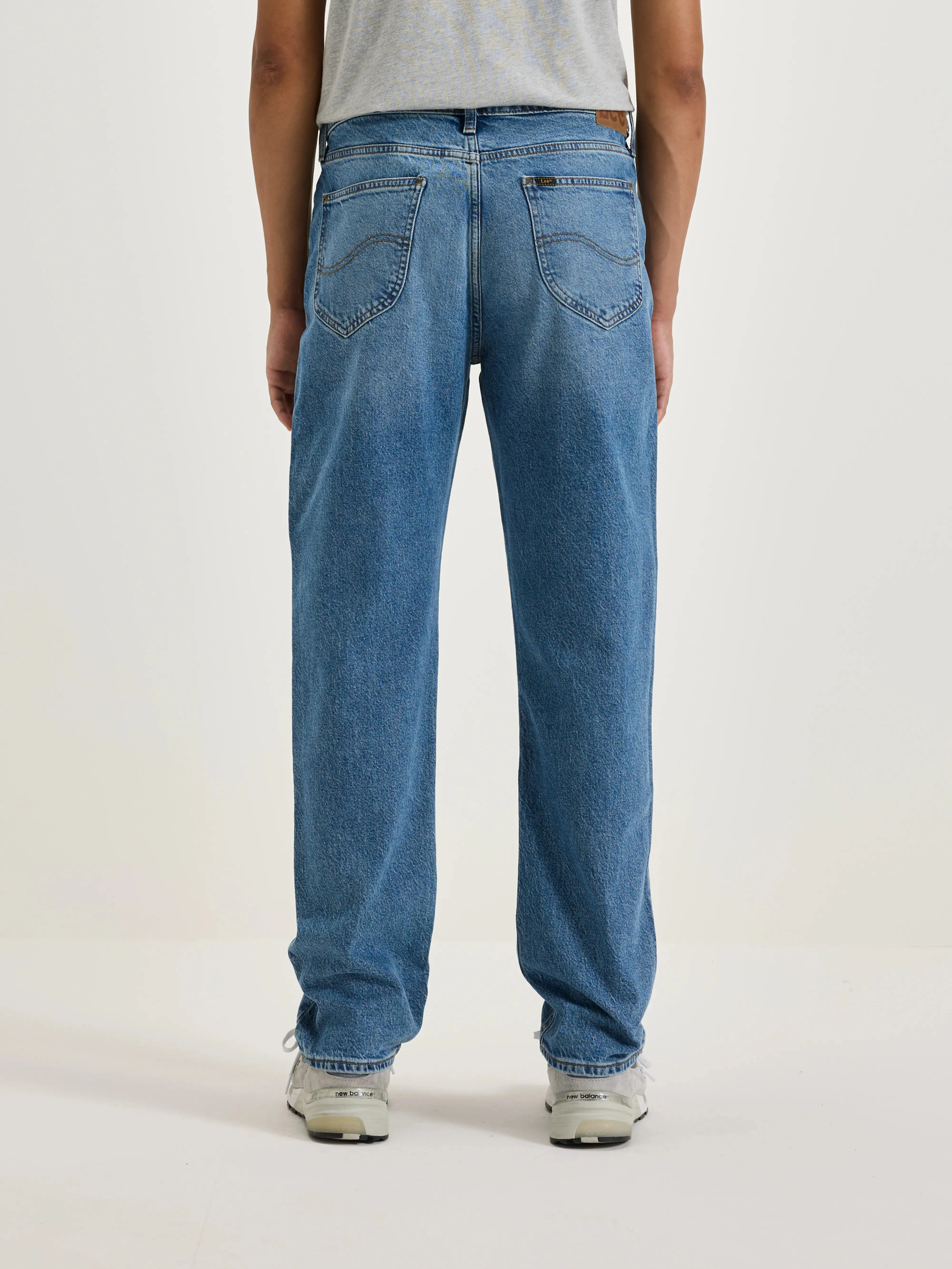 West Jeans (242 / M / WORN) sold by Bellrose product image thumbnail 3