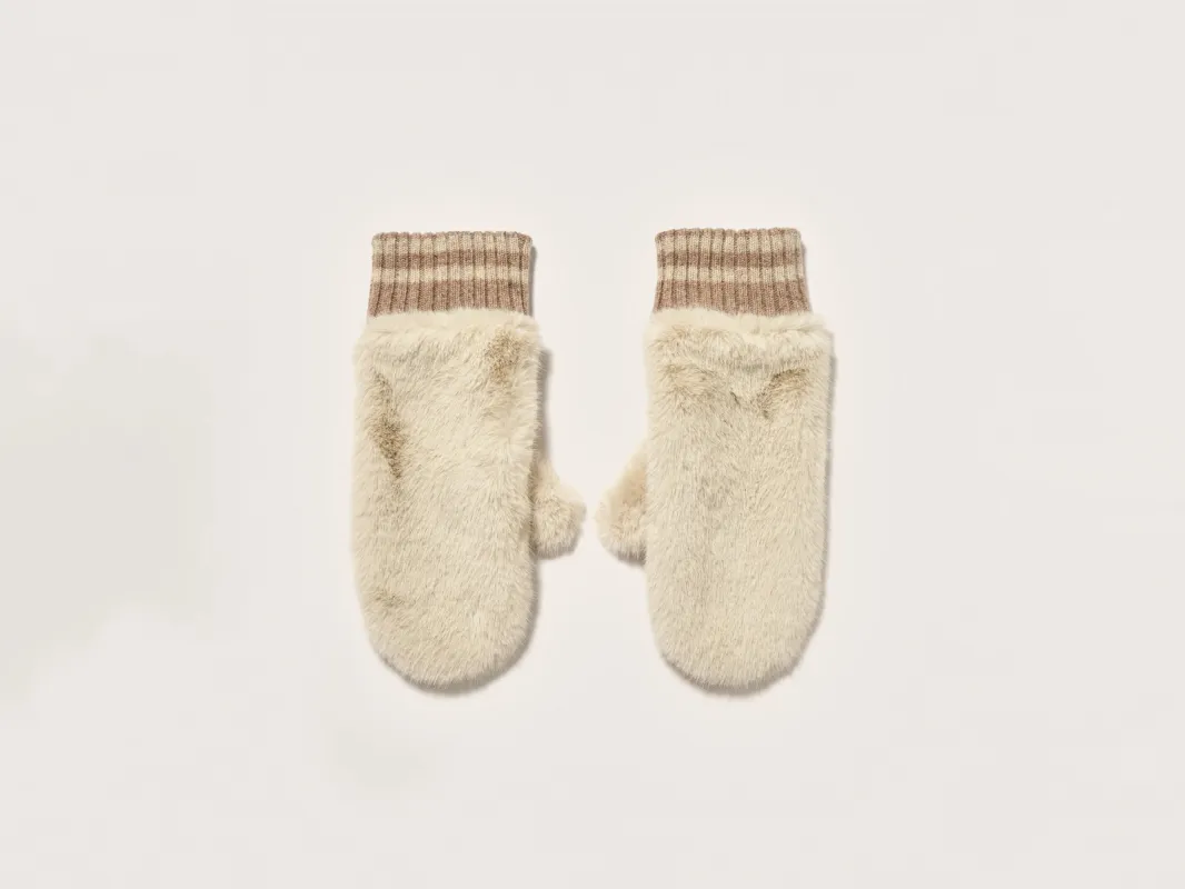 Madina mittens (242 / W / CREAM) sold by Bellrose