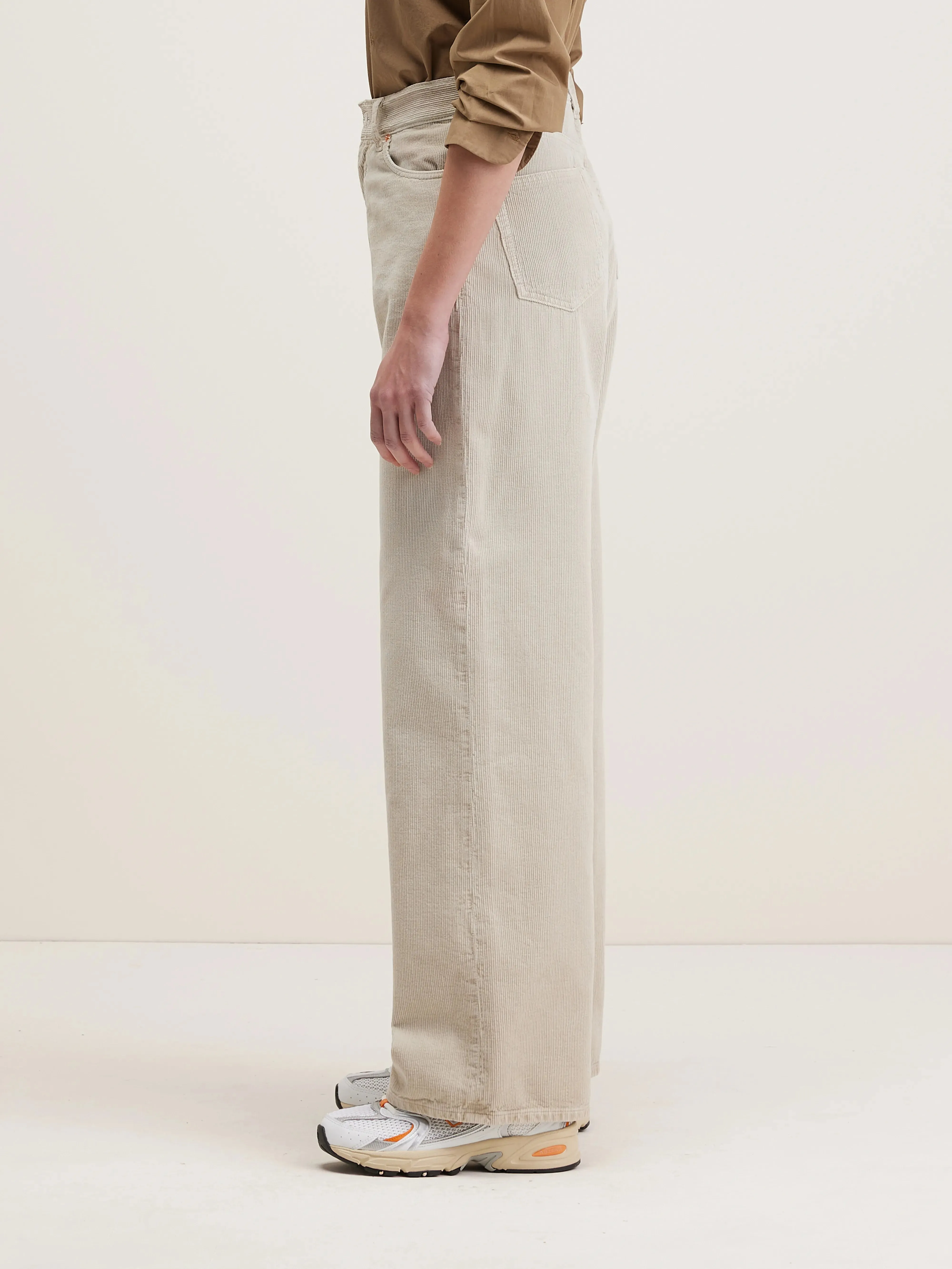 Denim N. 64 wide Jeans (242 / W / CREAM) sold by Bellrose product image thumbnail 4