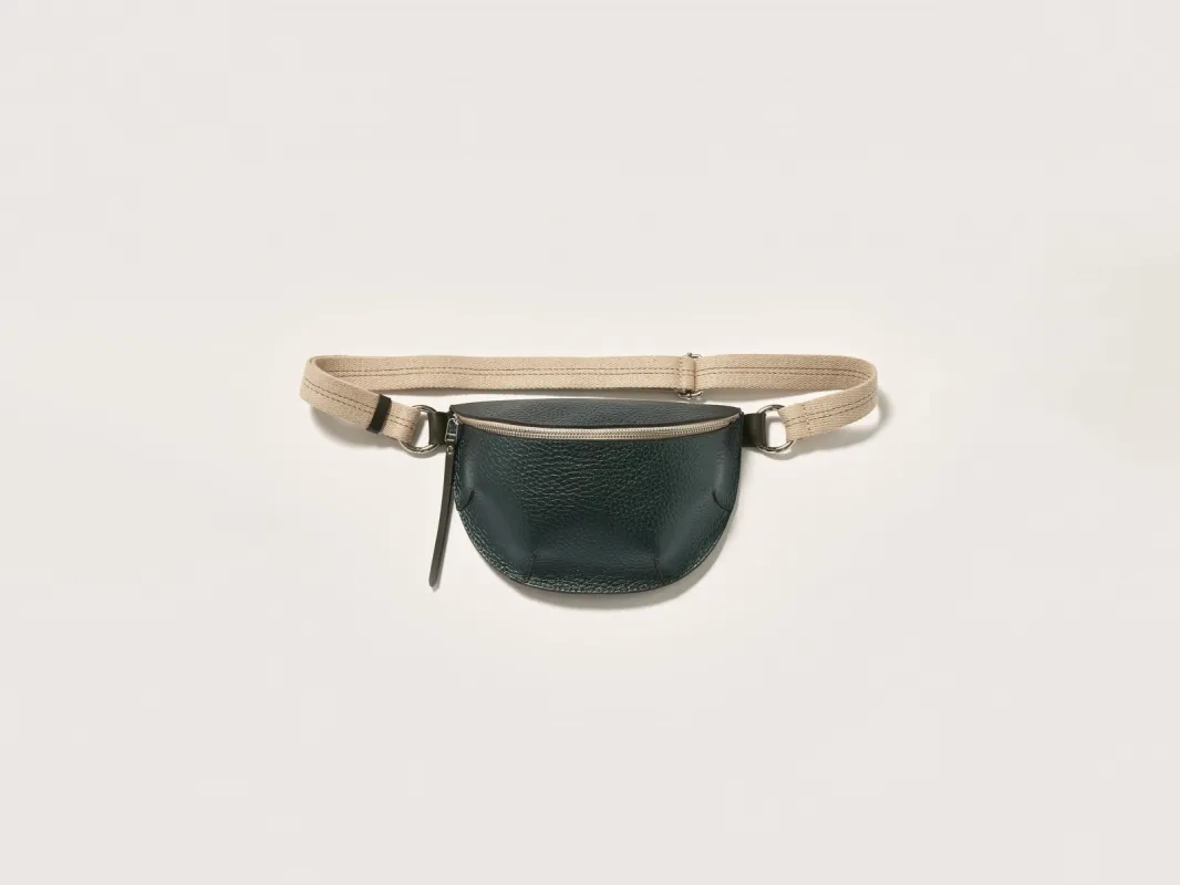 Rosie sling bag (242 / W / HUNTER) sold by Bellrose