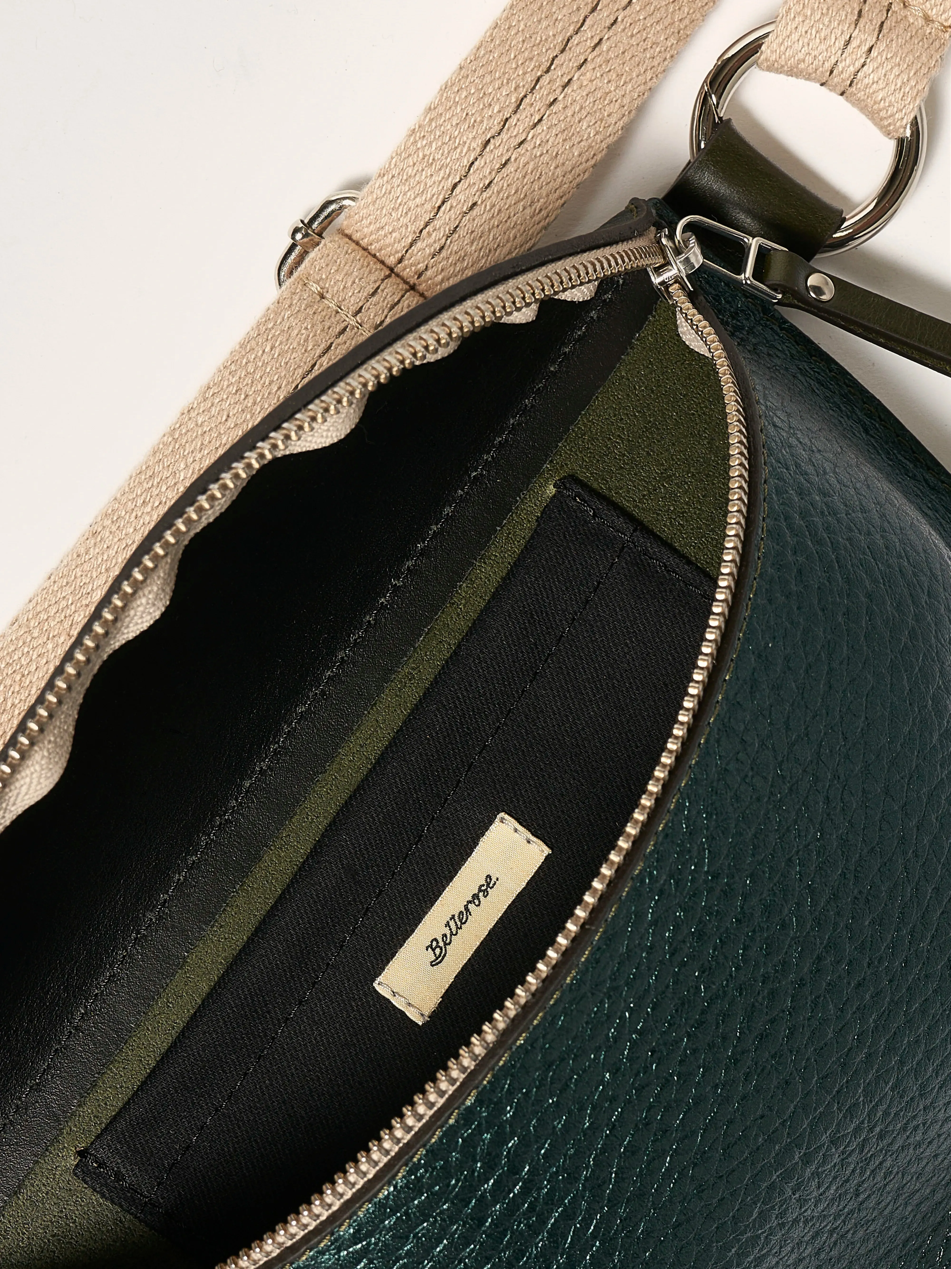 Rosie sling bag (242 / W / HUNTER) sold by Bellrose product image thumbnail 5