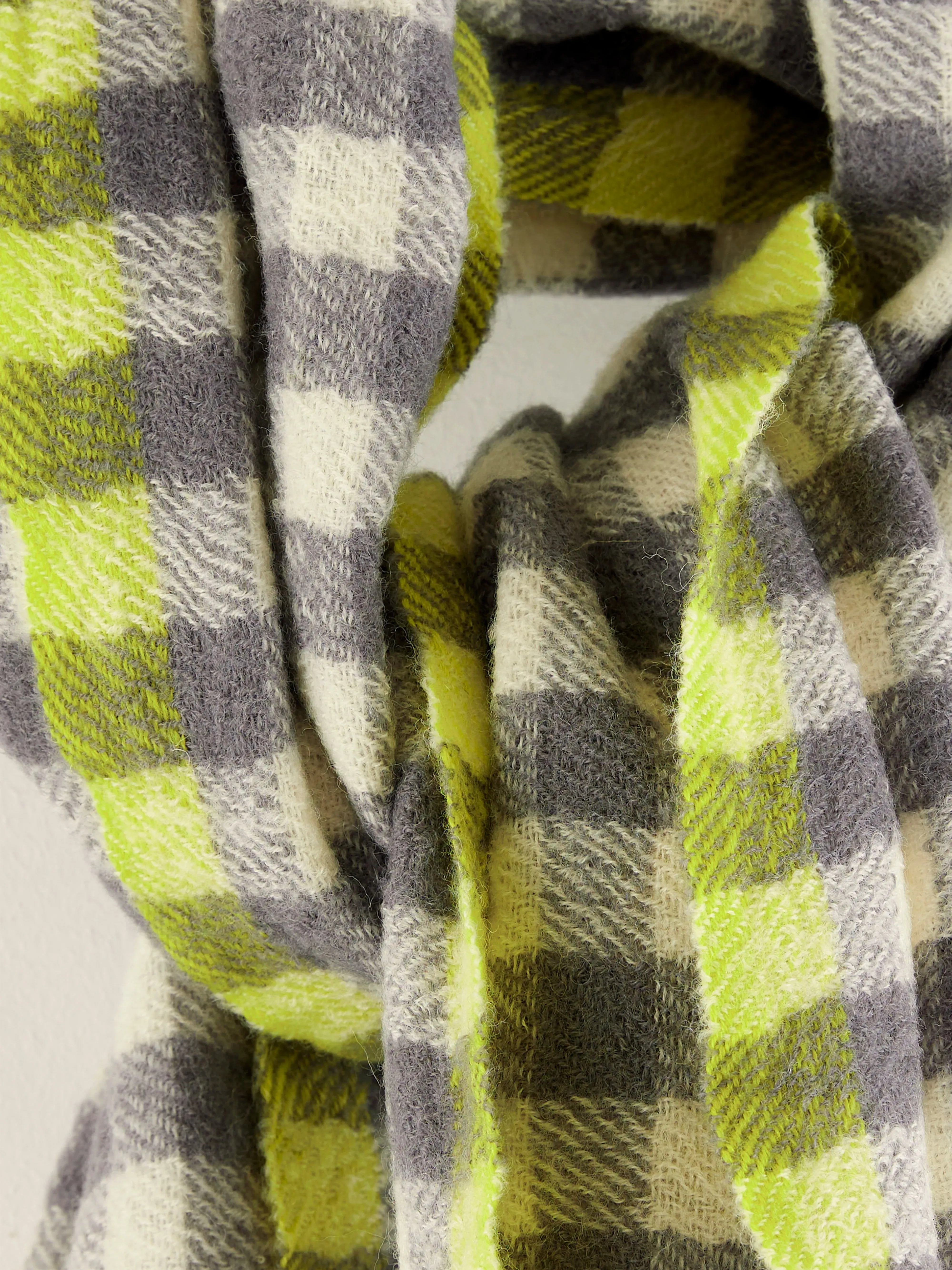 Sidar weaved scarf (242 / W / CHECK B) sold by Bellrose product image thumbnail 3