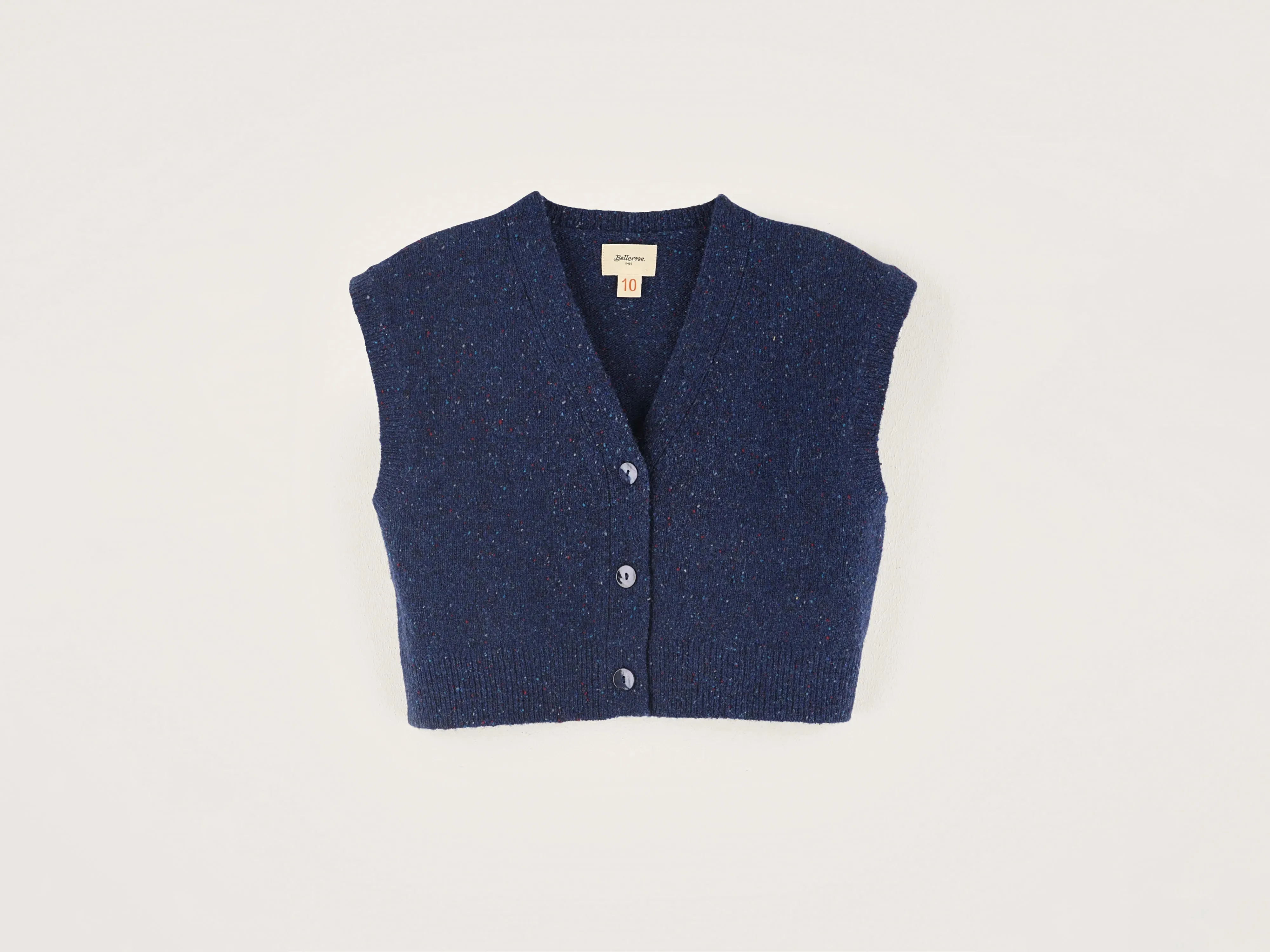 Gasmy sleeveless sweater (242 / G / AMERICA) sold by Bellrose