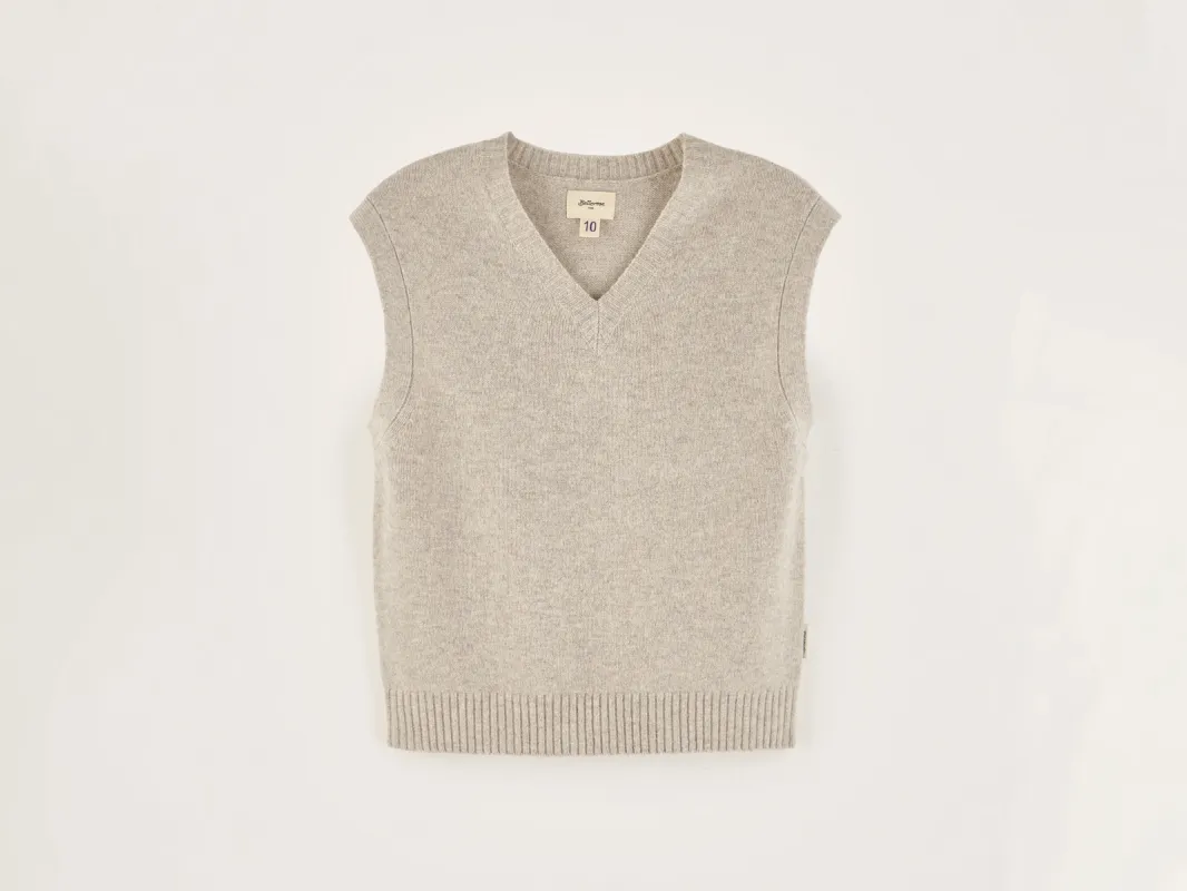 Gatty sleeveless sweater   (242 / B / LIGHT GREY) sold by Bellrose
