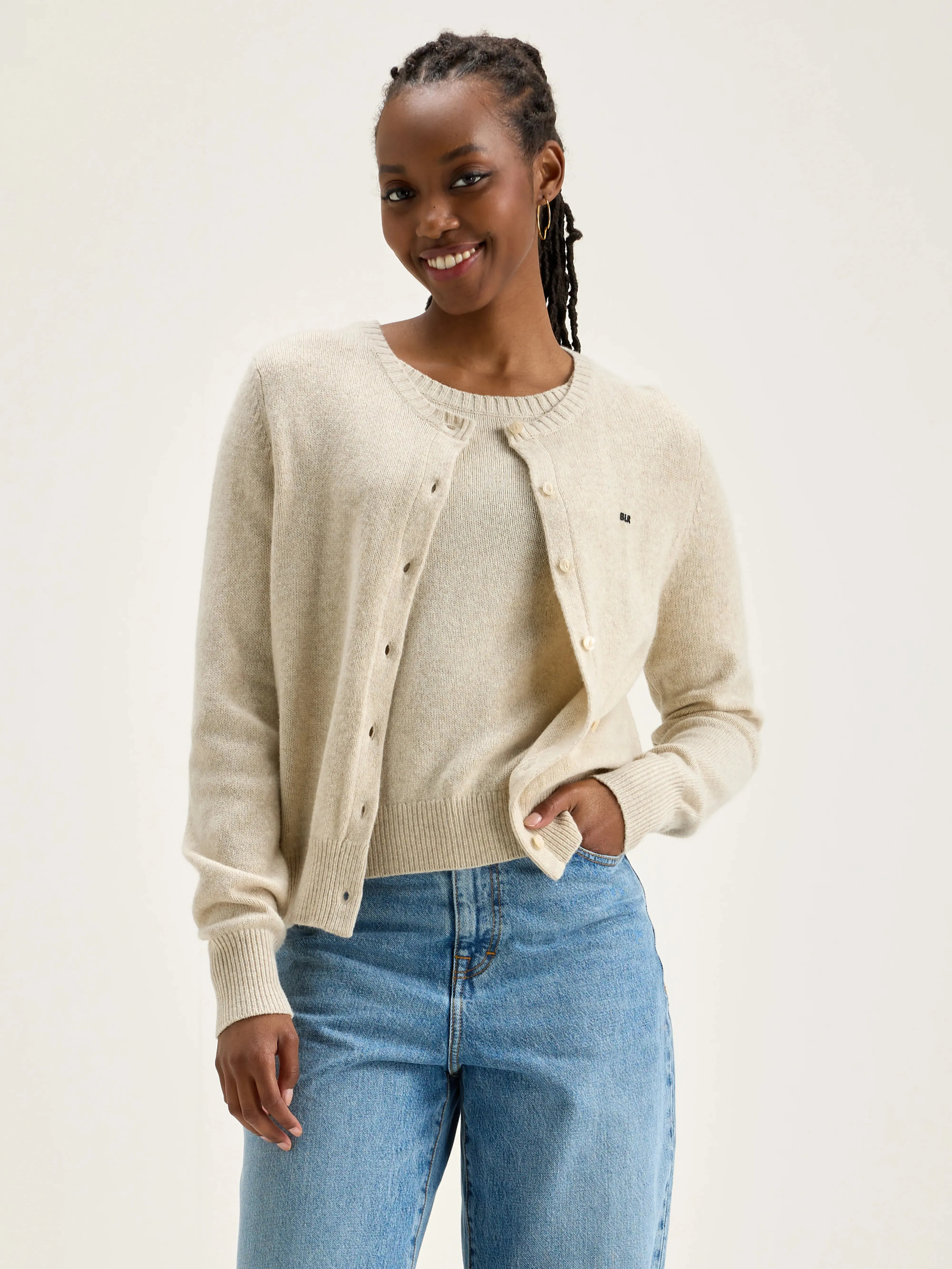 Giwes crew-neck cardigan (242 / W / SUGARCANE) sold by Bellrose product image thumbnail 2